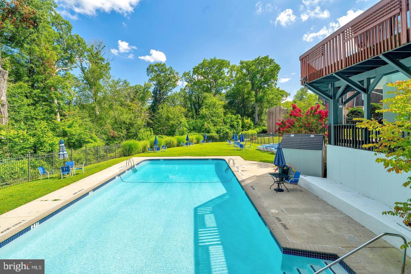 EAST FALLS - Residential