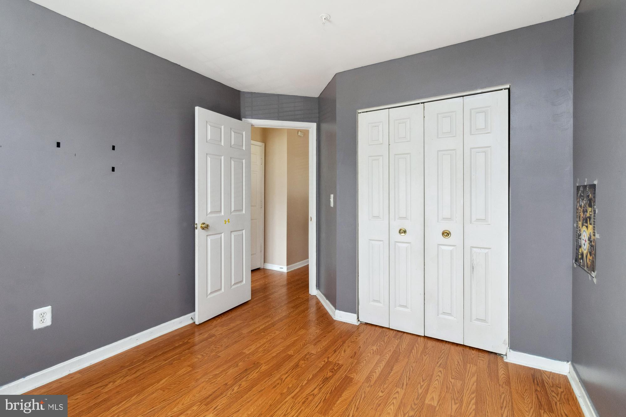 THE VILLAGES OF LYONSFIELD RUN - Residential Lease