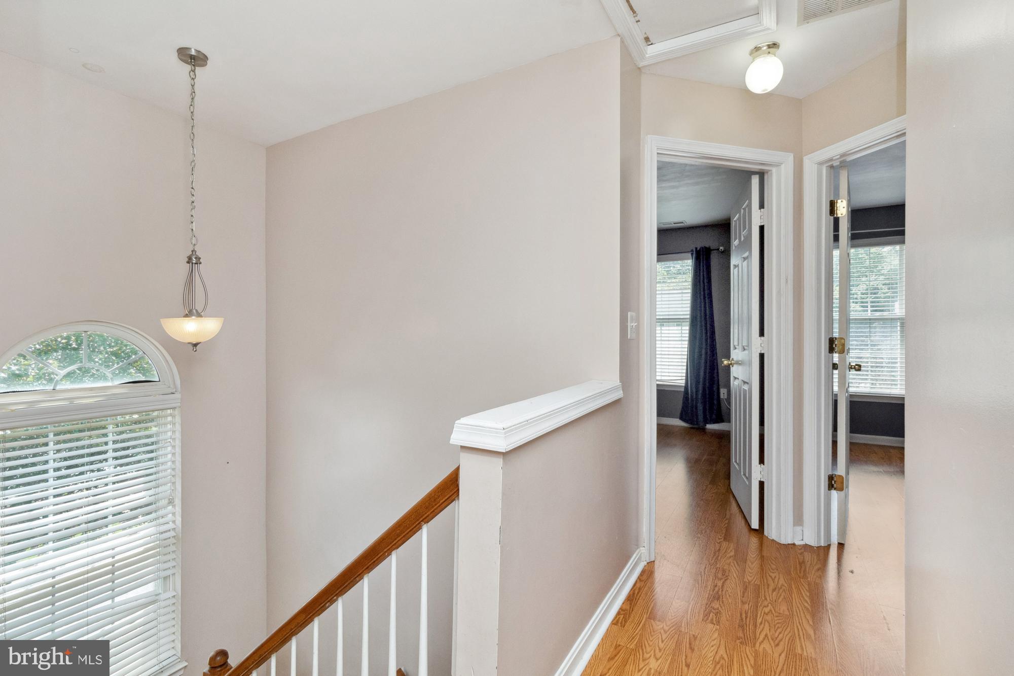 THE VILLAGES OF LYONSFIELD RUN - Residential Lease