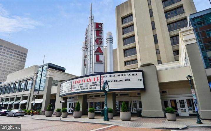 ROSE HILL FALLS - Residential