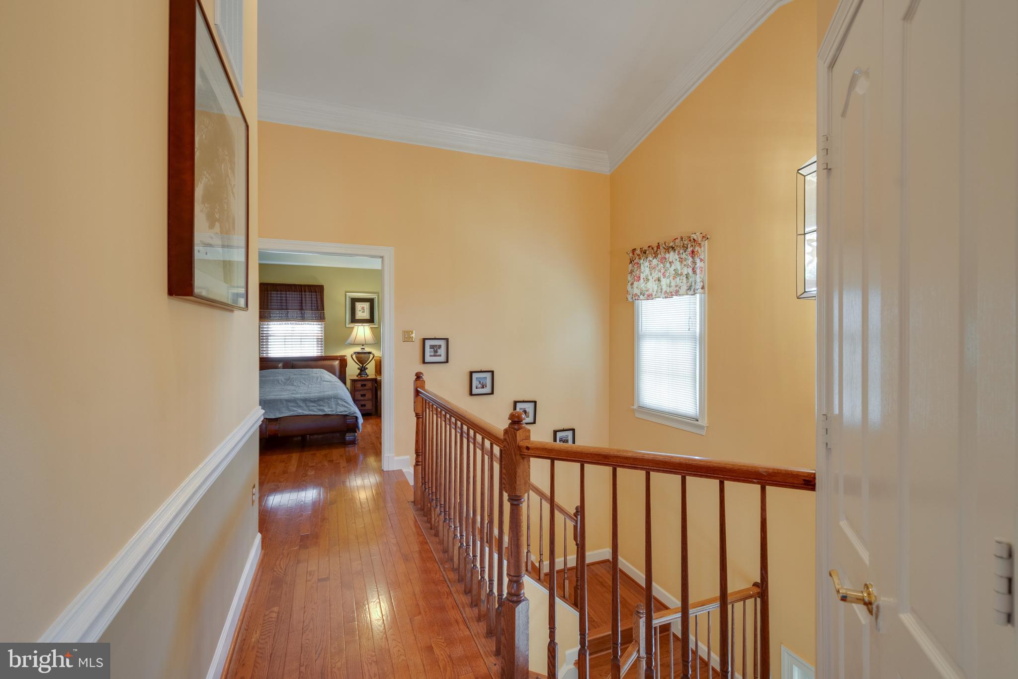 ROSE HILL FALLS - Residential