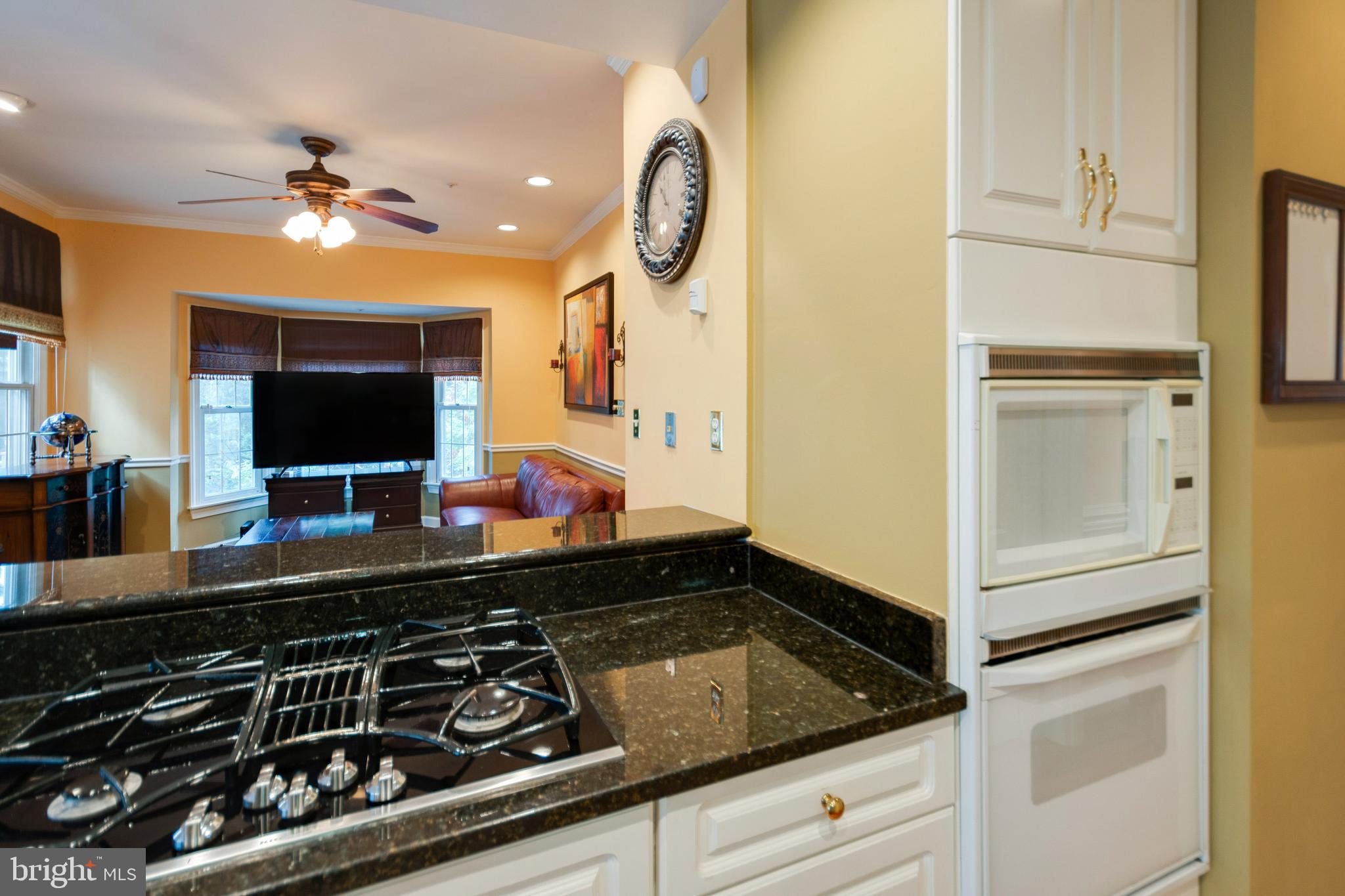 ROSE HILL FALLS - Residential