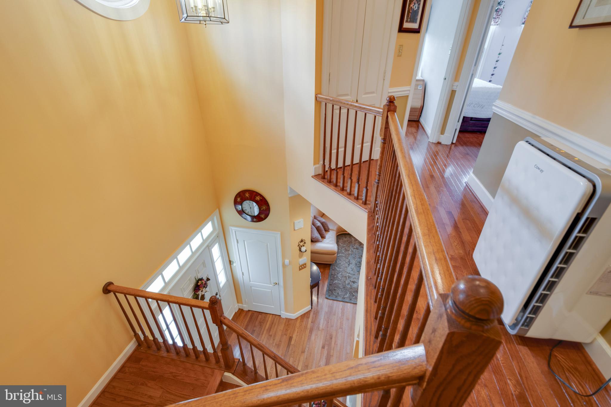 ROSE HILL FALLS - Residential