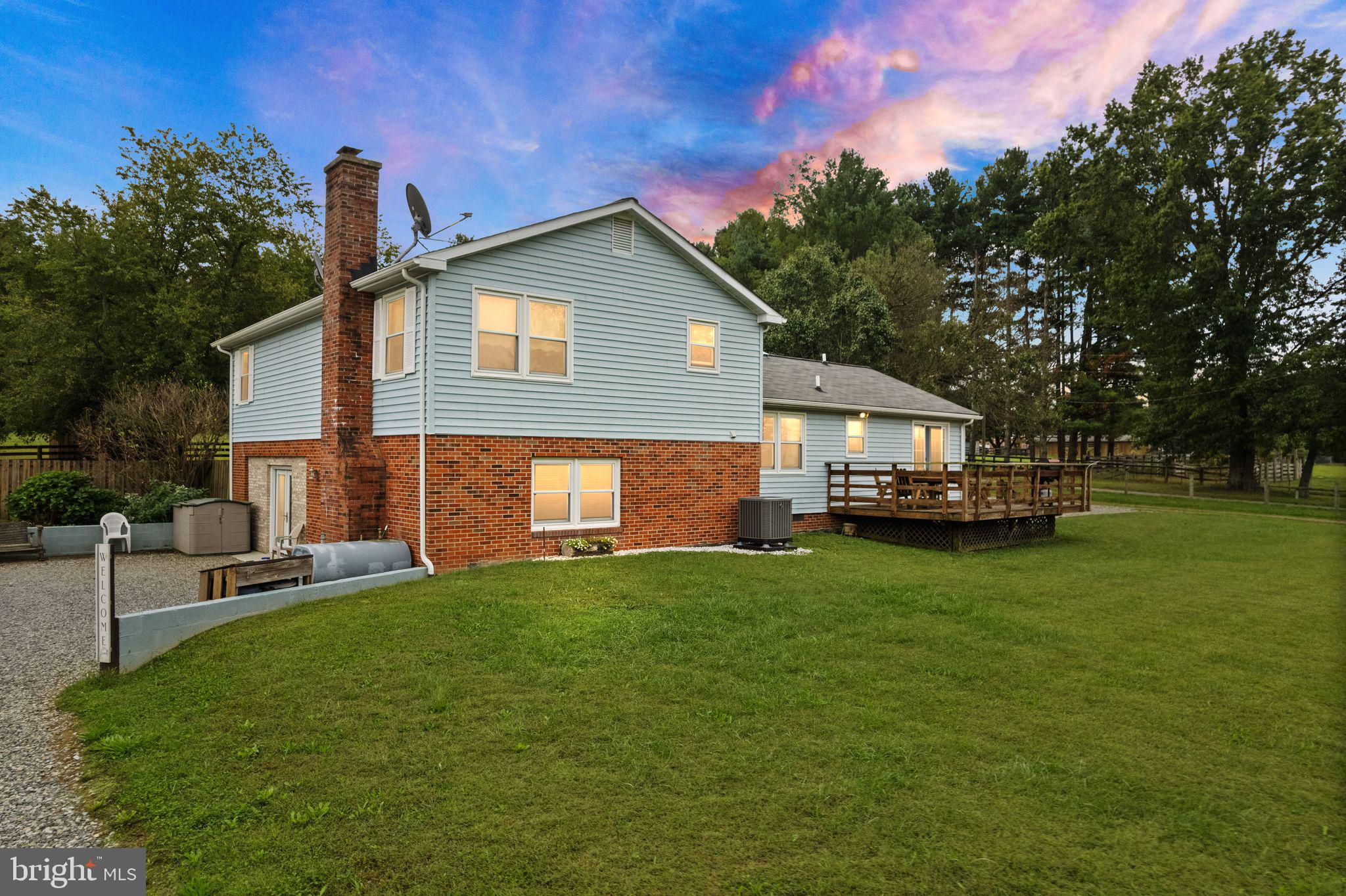 18957 AIRMONT ROAD