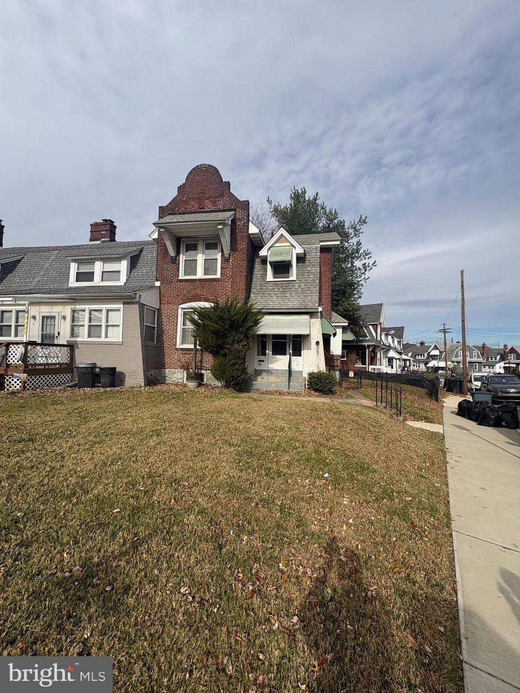 Photo of 12 Plaza Street, MARCUS HOOK, PA 19061 (MLS # PADE2104664)
