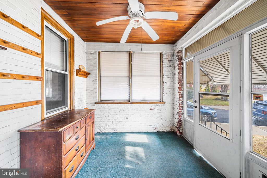 Photo of 12 Plaza Street, MARCUS HOOK, PA 19061 (MLS # PADE2104664)