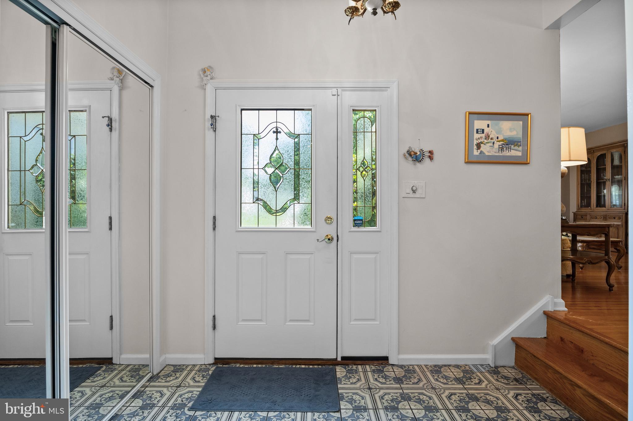 419 SARATOGA DRIVE