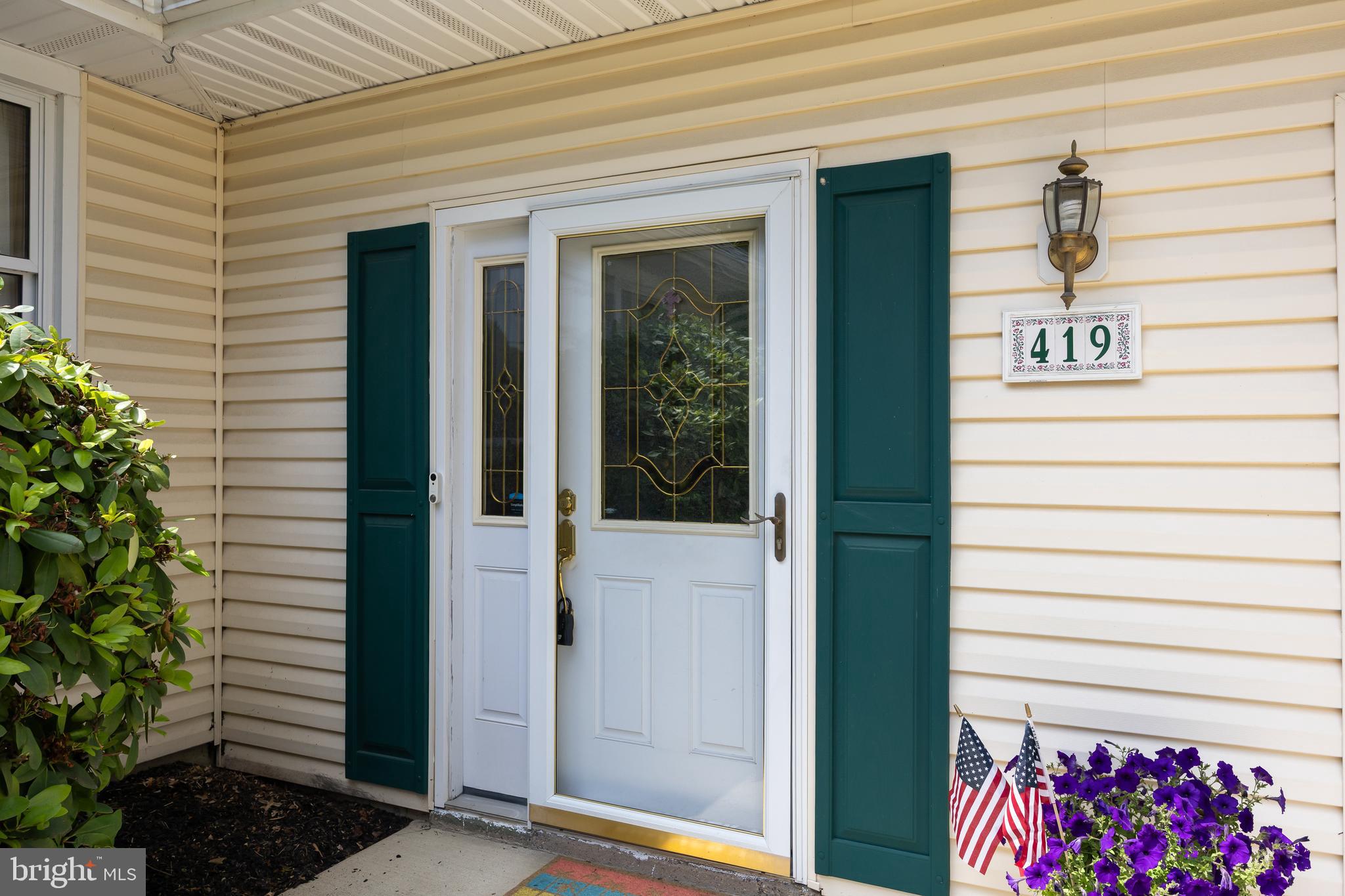 419 SARATOGA DRIVE