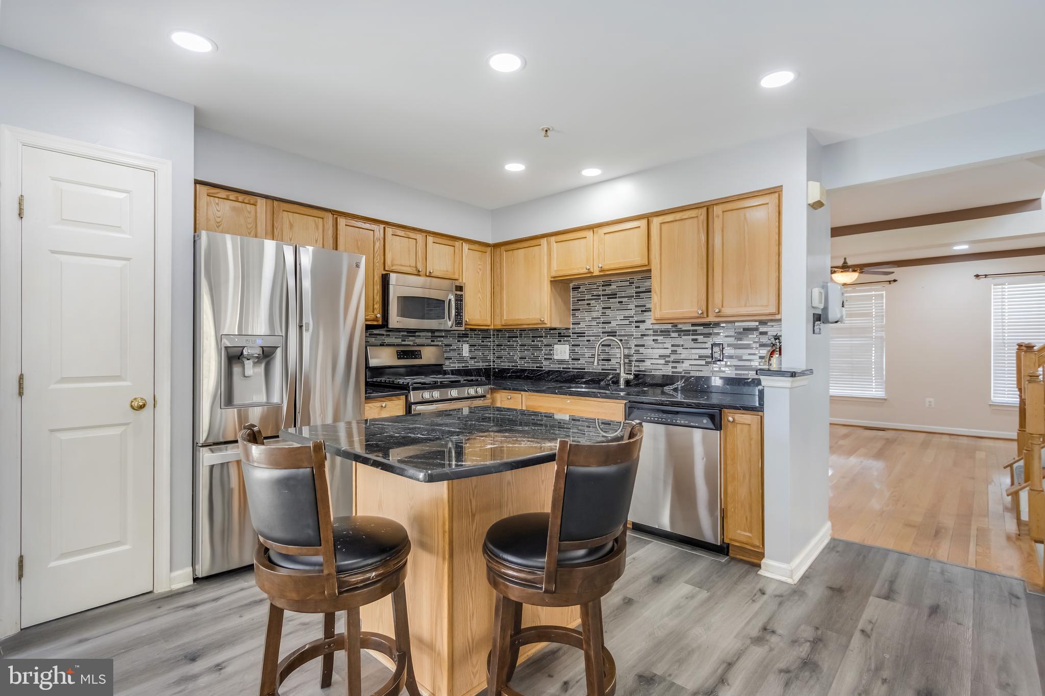 VILLAGE TOWNS - Residential