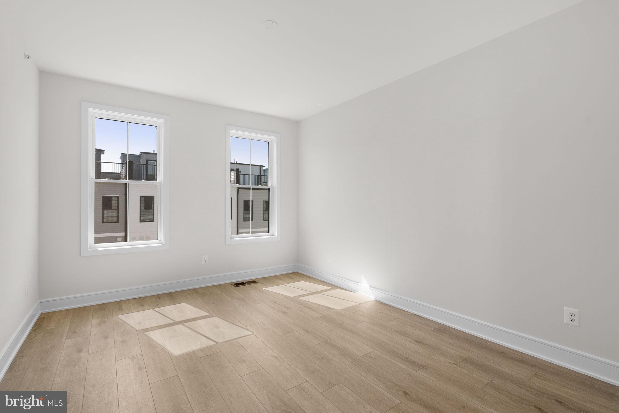 DEMOTT & SILVER - Residential