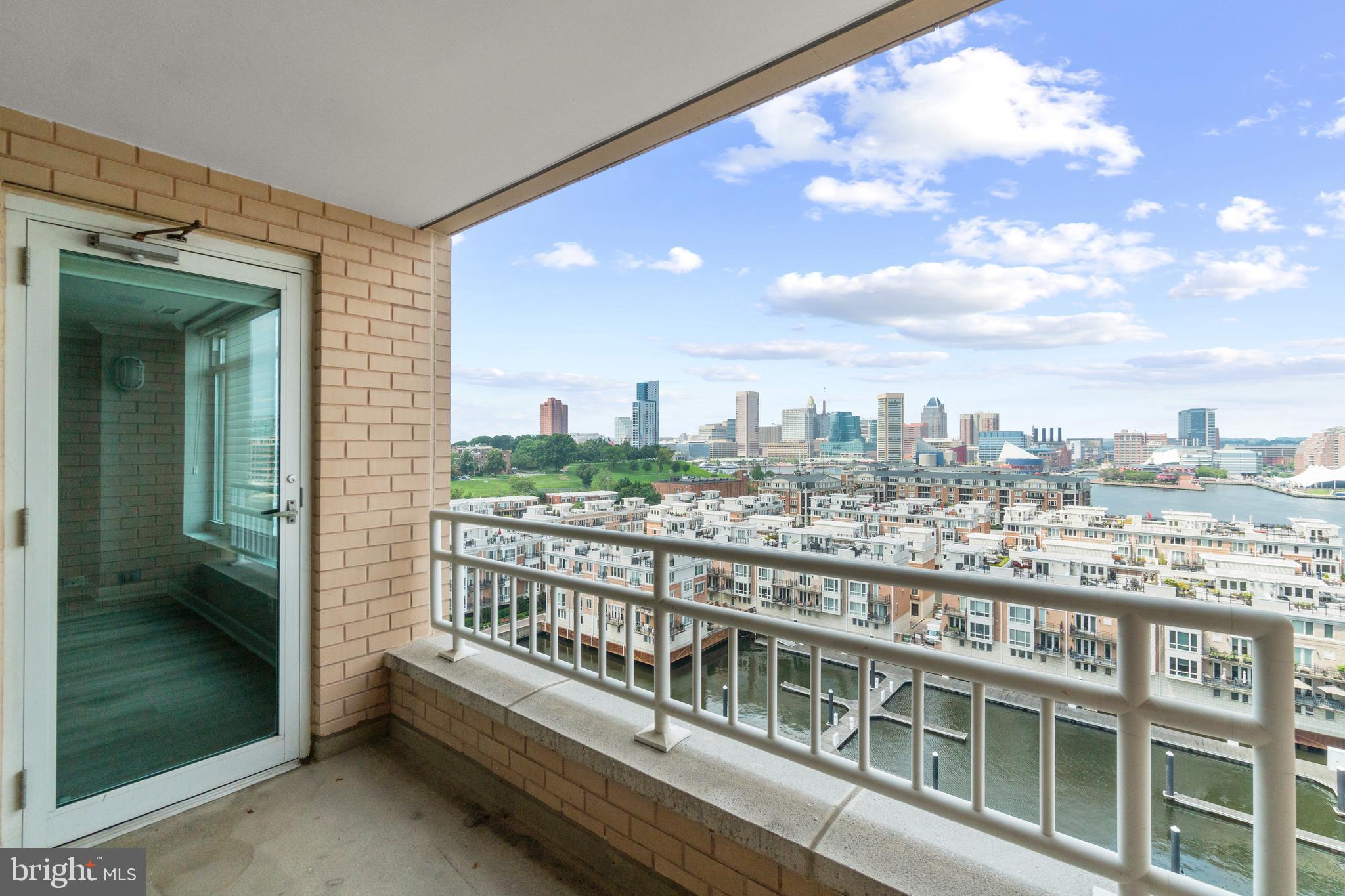 HARBORVIEW - Residential Lease