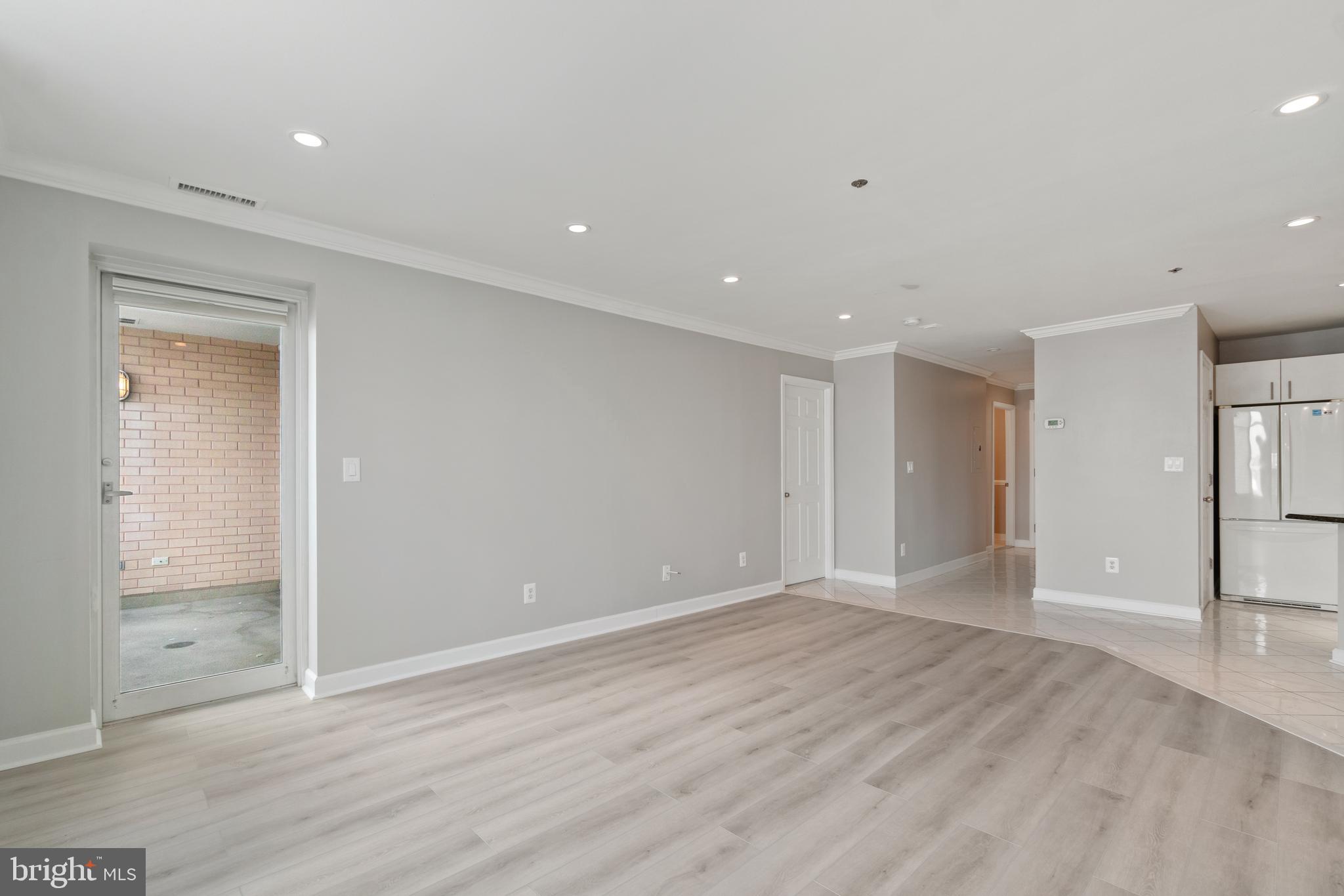 HARBORVIEW - Residential Lease