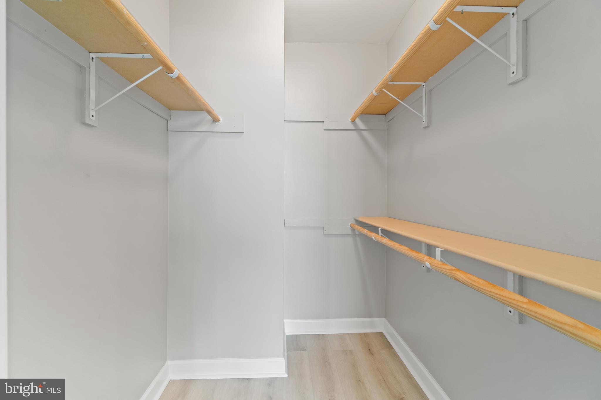 HARBORVIEW - Residential Lease