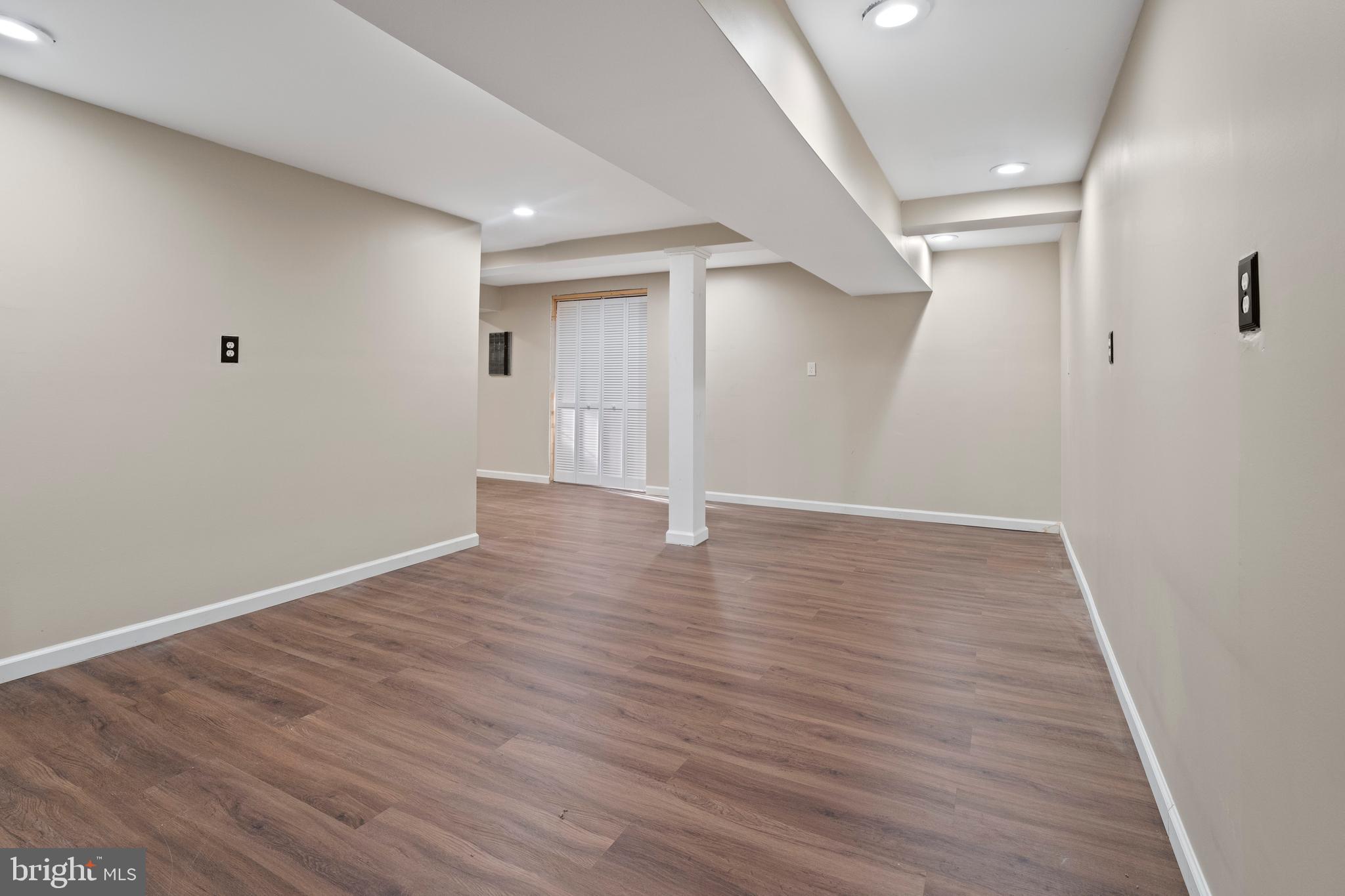 MORGAN PARK - Residential