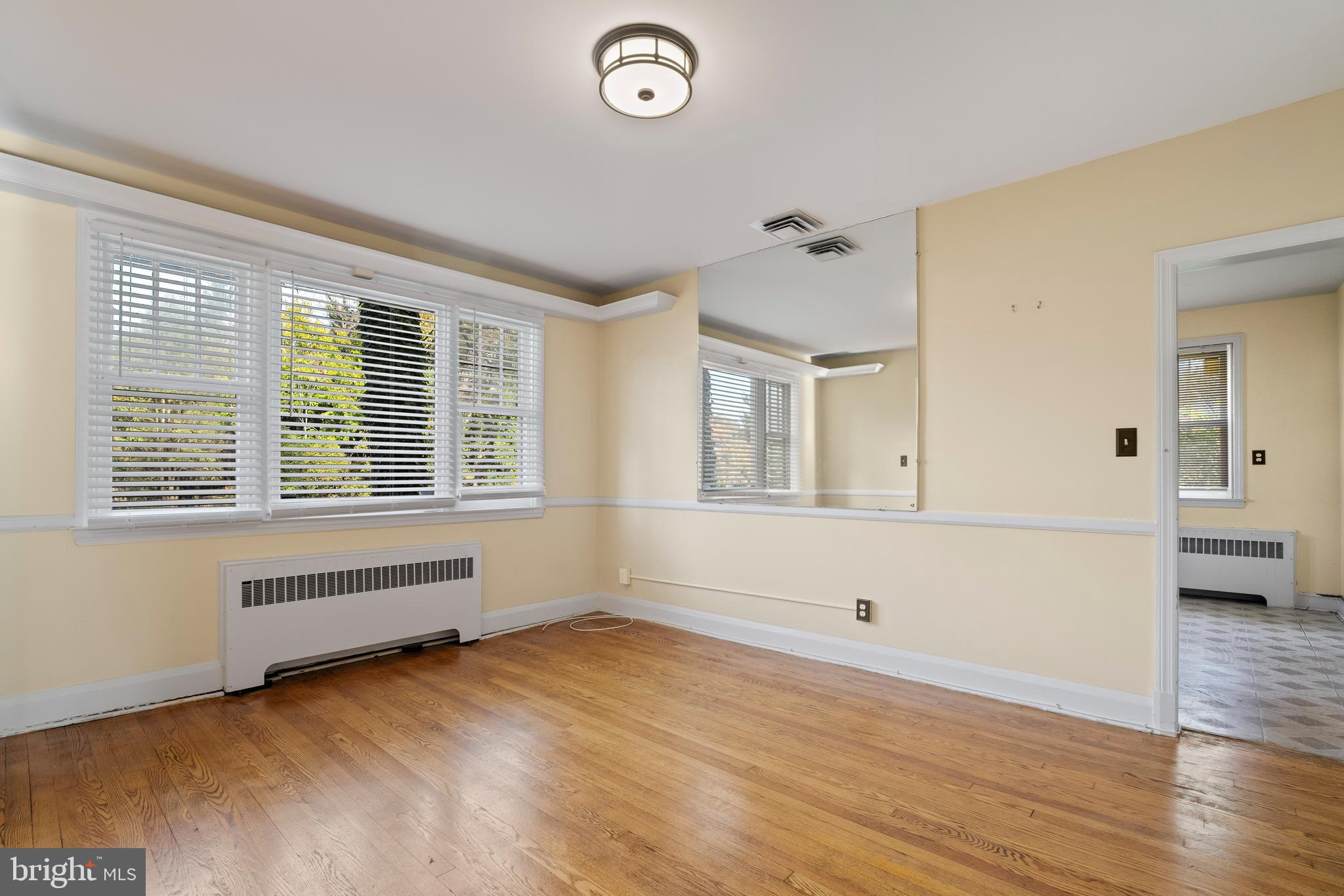 MORGAN PARK - Residential