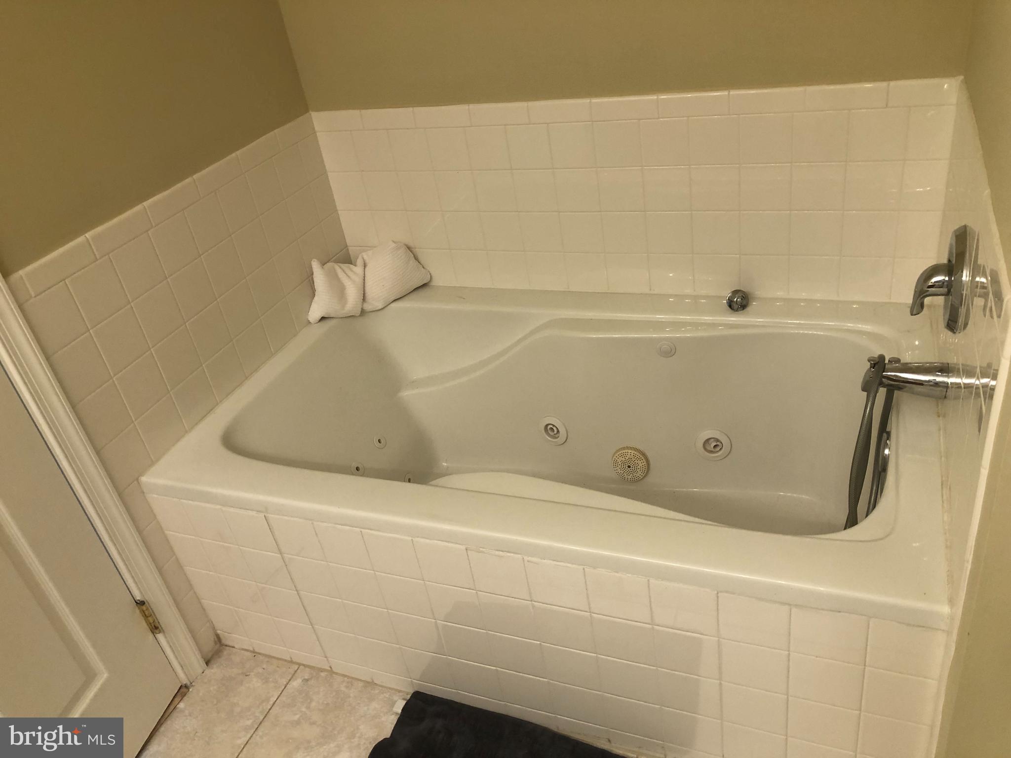 WESTMEATH CONDOS - Residential