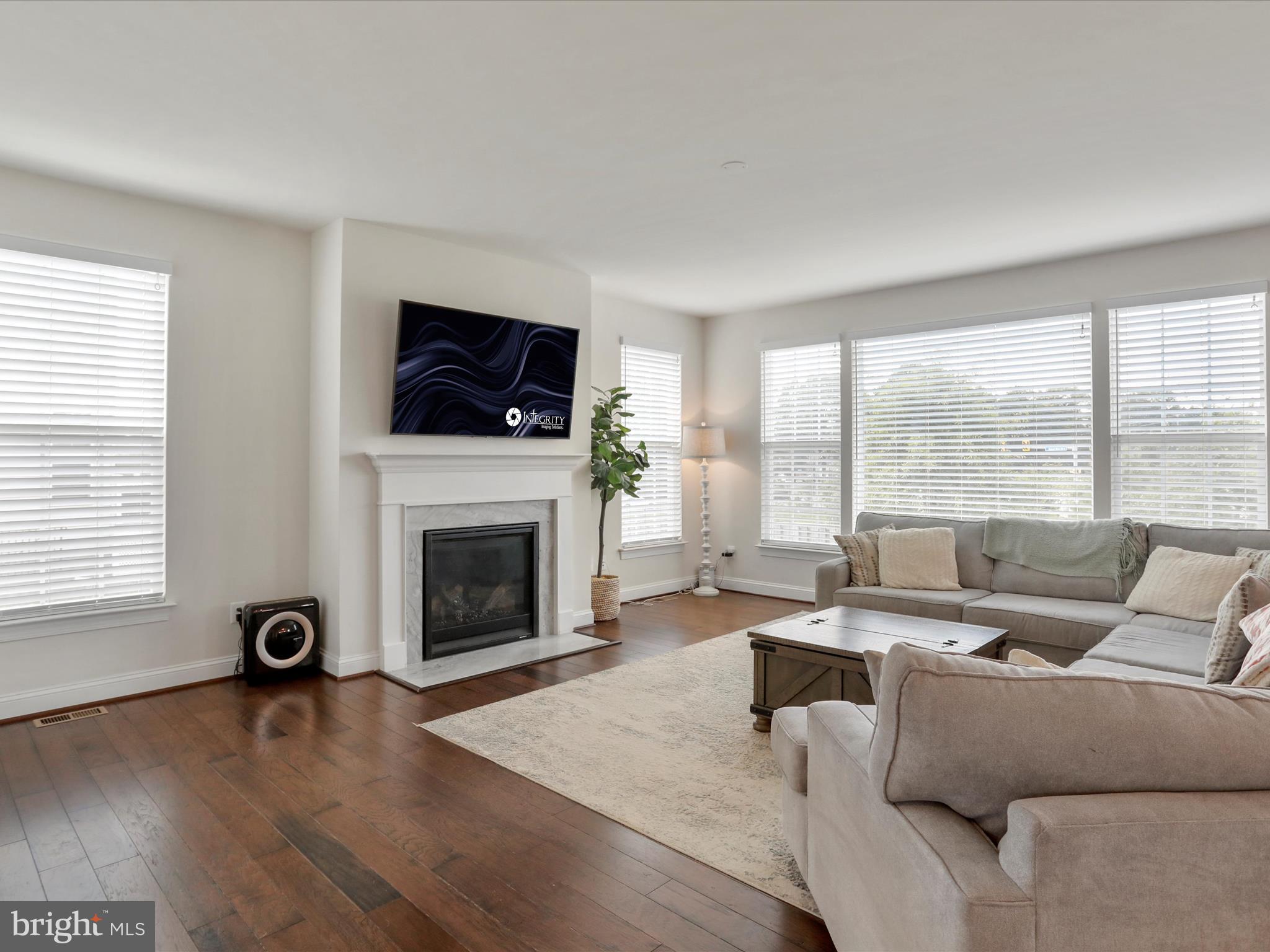 CAYDEN RIDGE - Residential