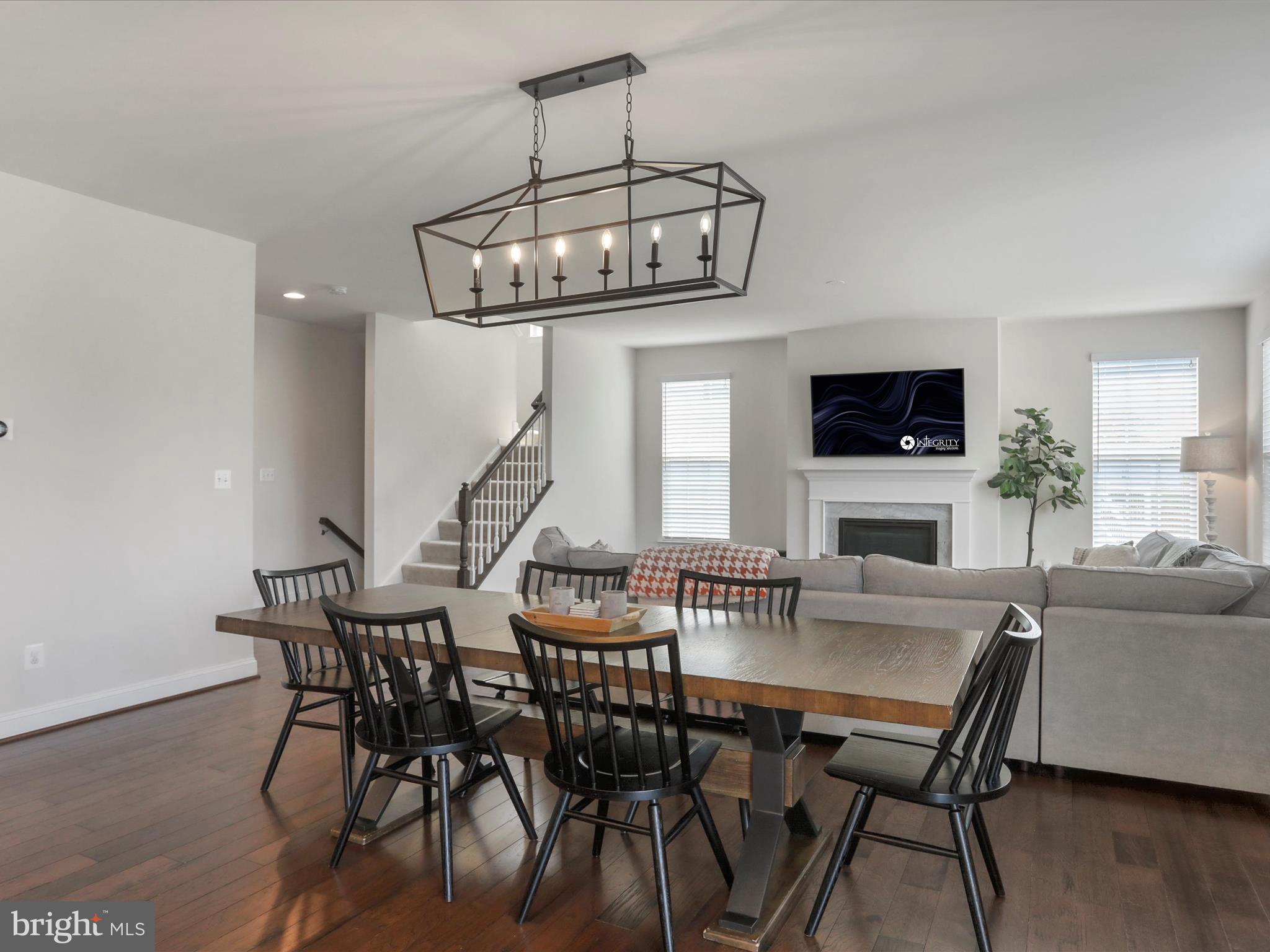 CAYDEN RIDGE - Residential