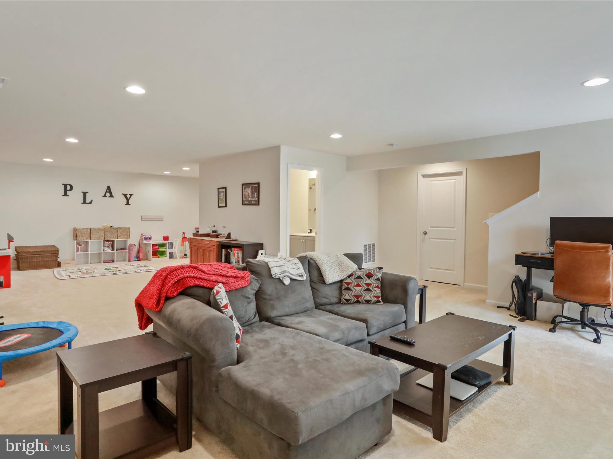 CAYDEN RIDGE - Residential