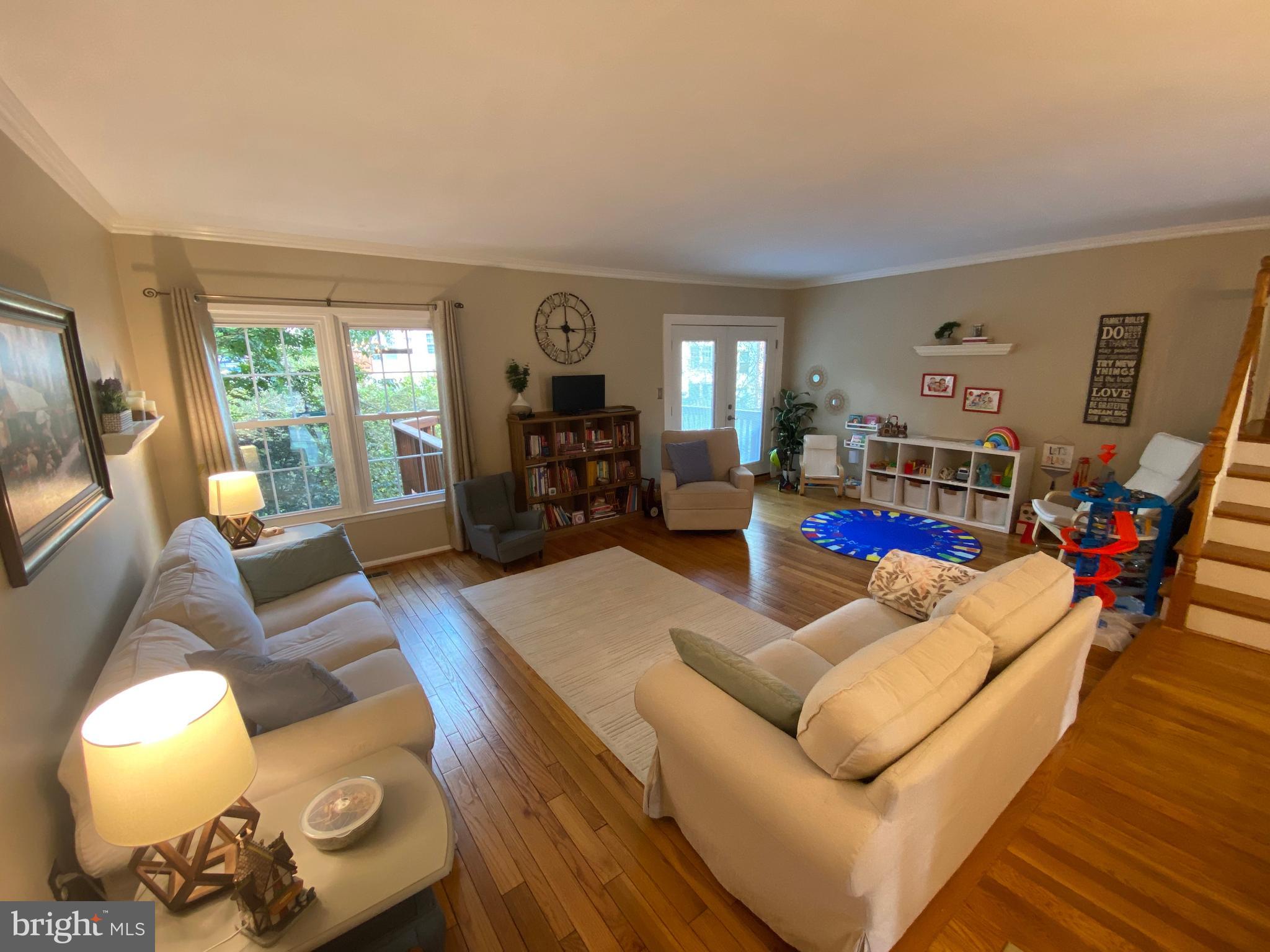 2893 SUTTON OAKS LANE