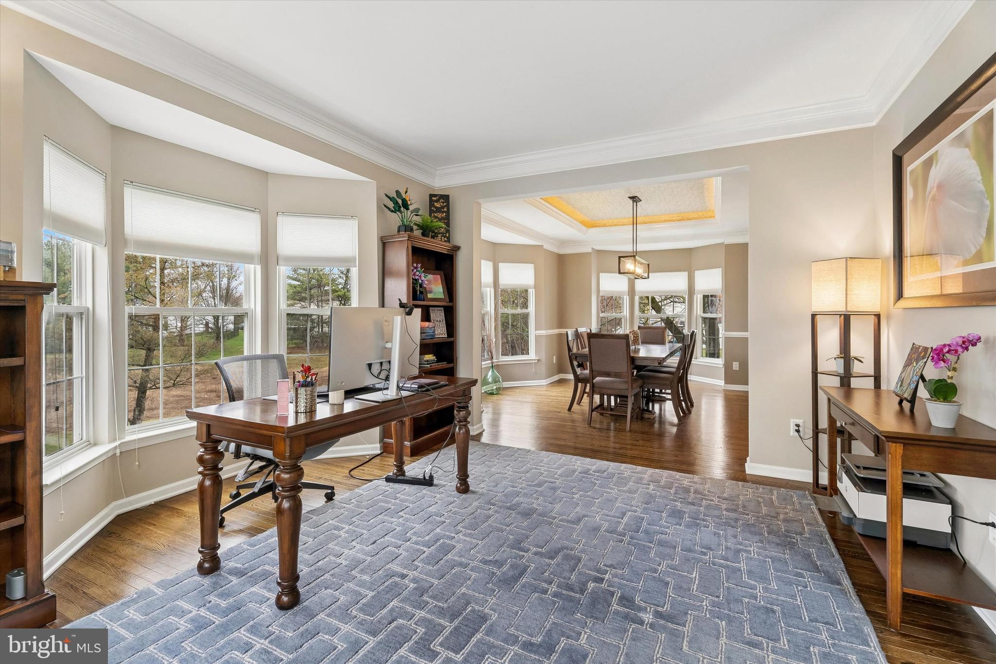 MAPLE KNOLL - Residential