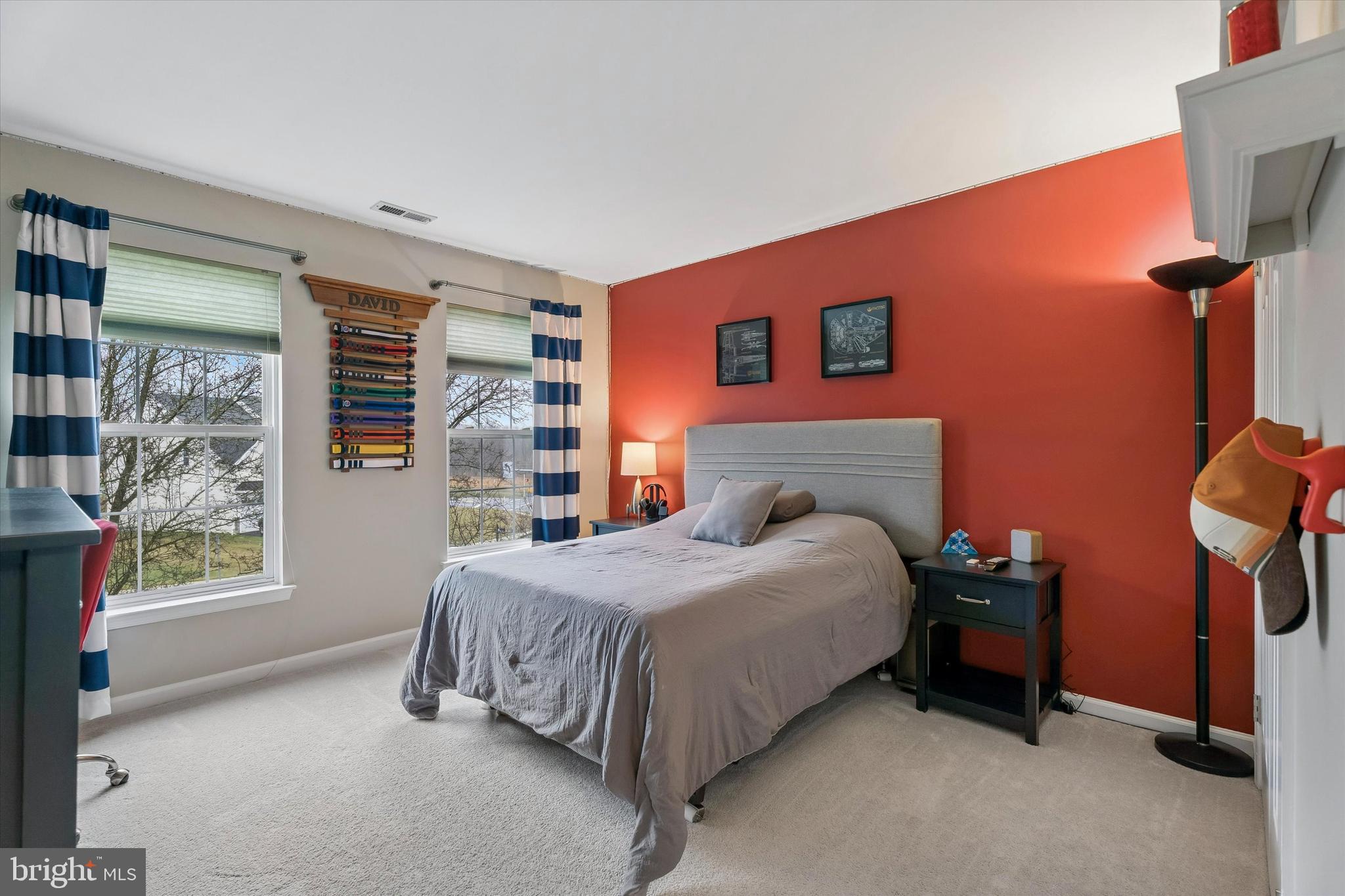 MAPLE KNOLL - Residential