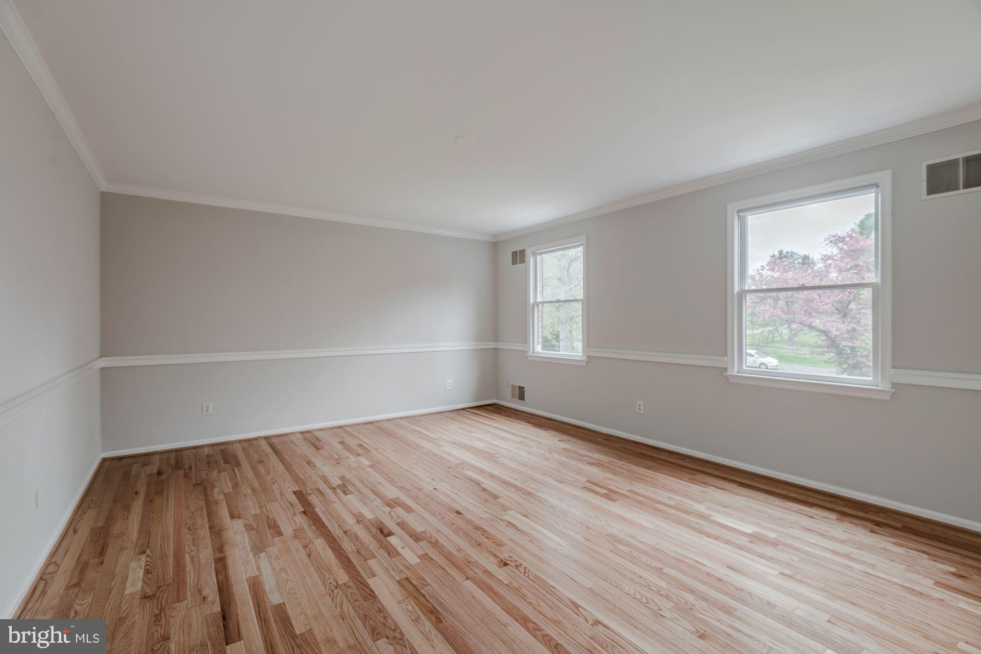 POTOMAC FALLS - Residential