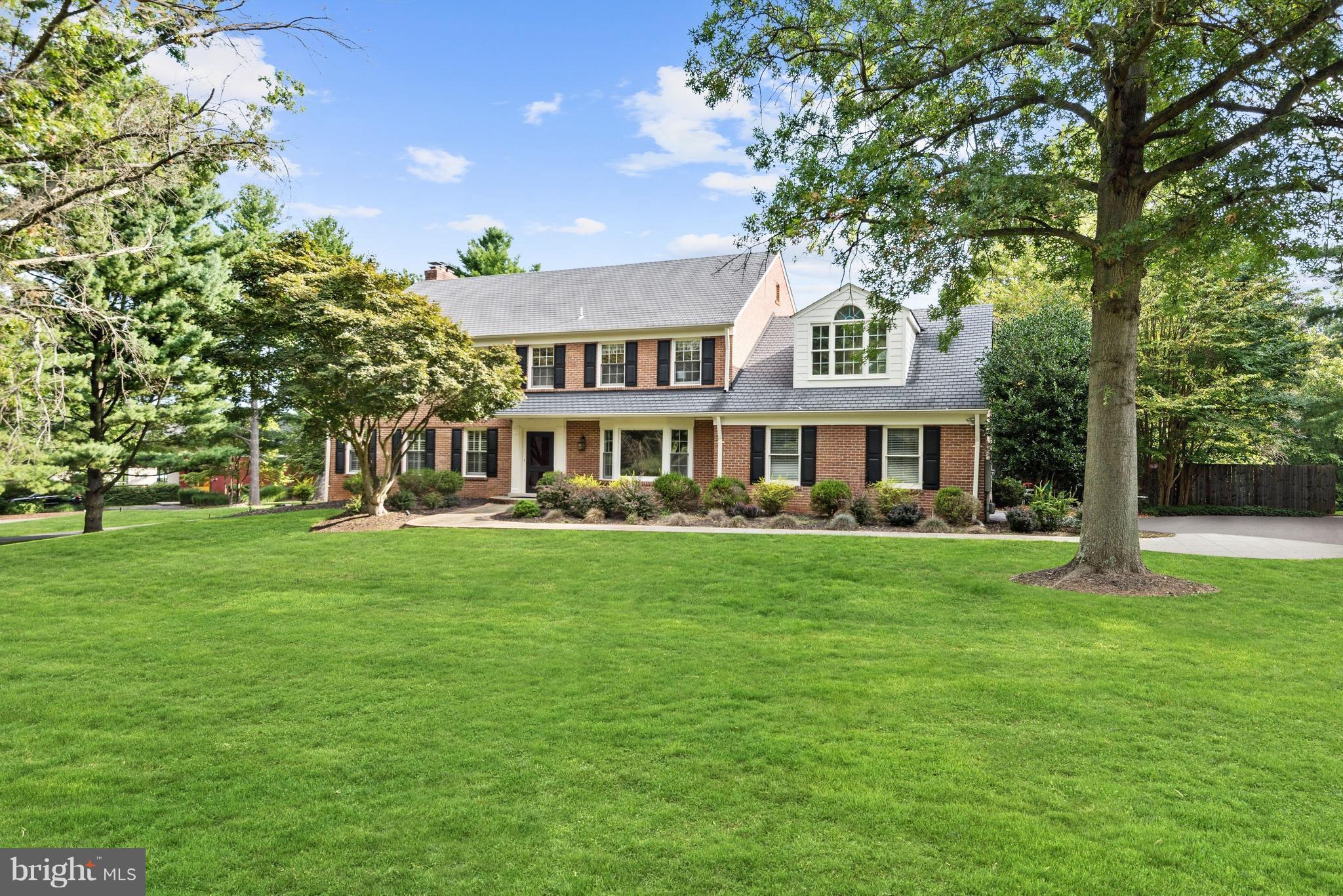 POTOMAC FALLS - Residential