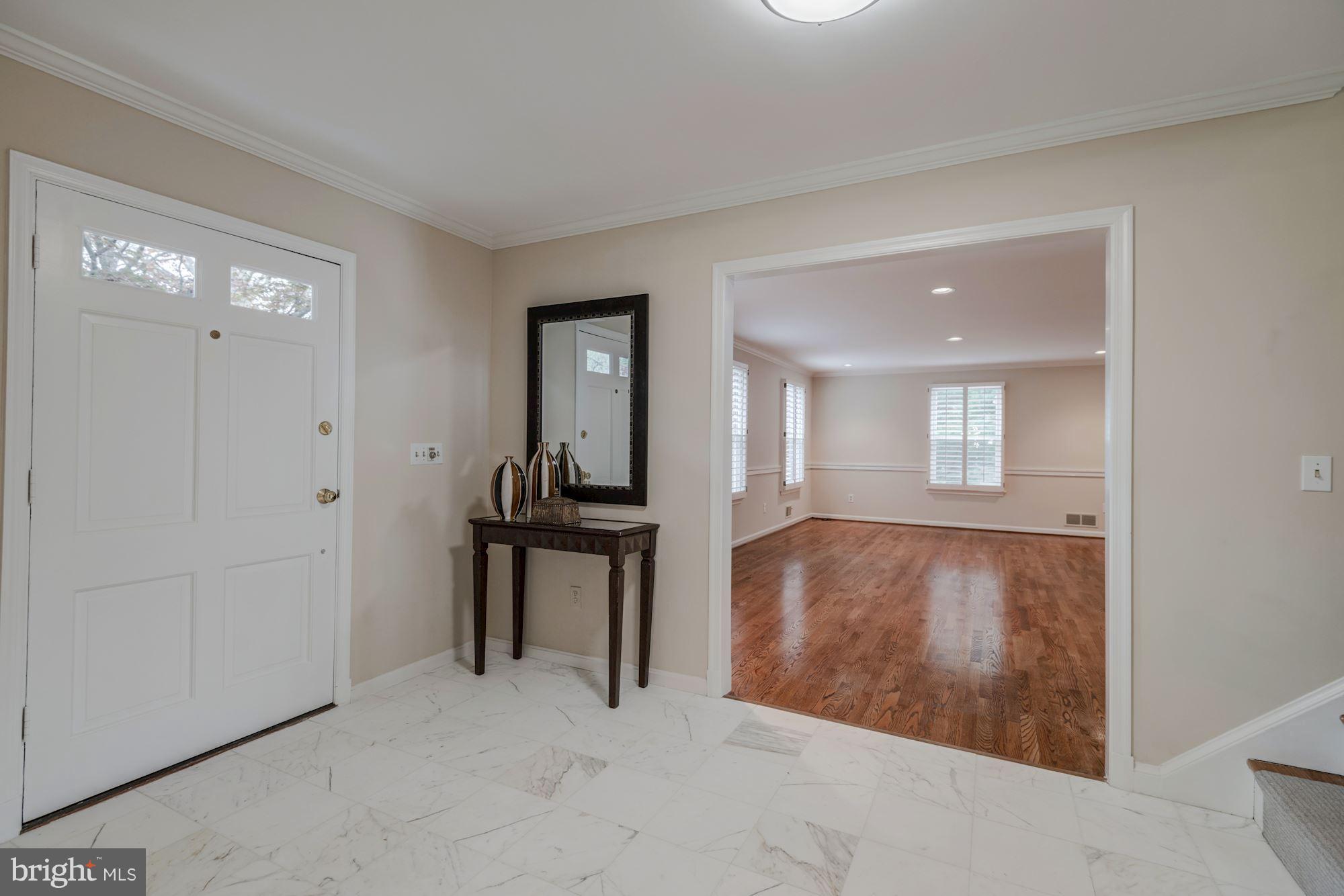 POTOMAC FALLS - Residential