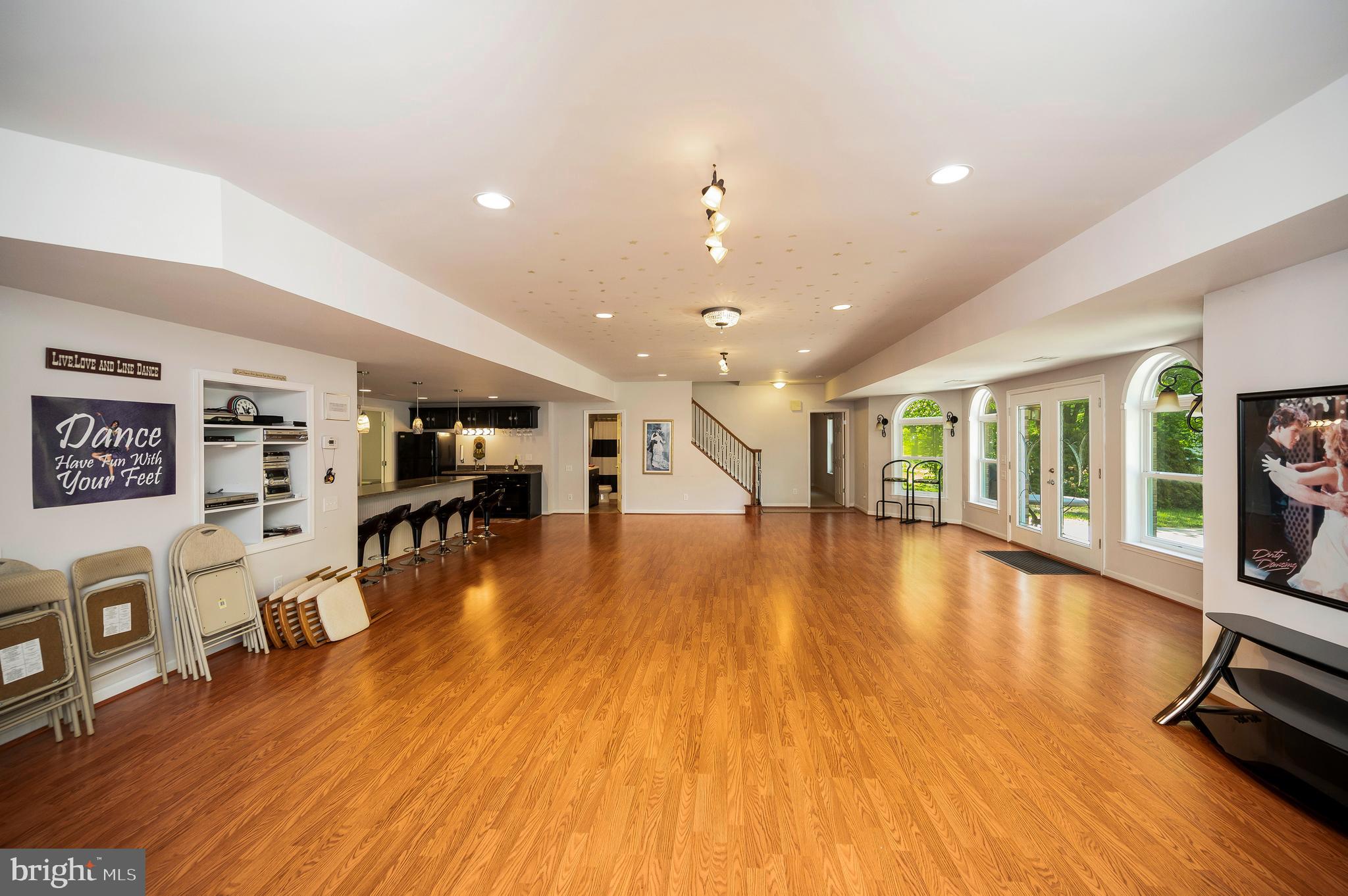 LAKE OF THE WOODS - Residential