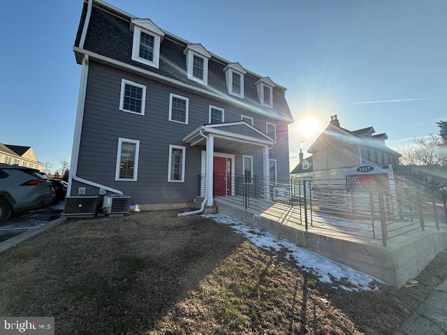 BUSTLETON - Commercial Sale