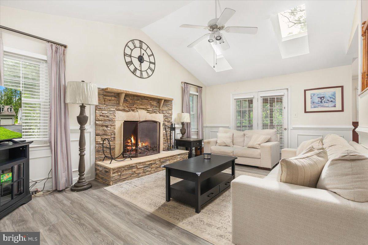 13921 DAVE DRIVE