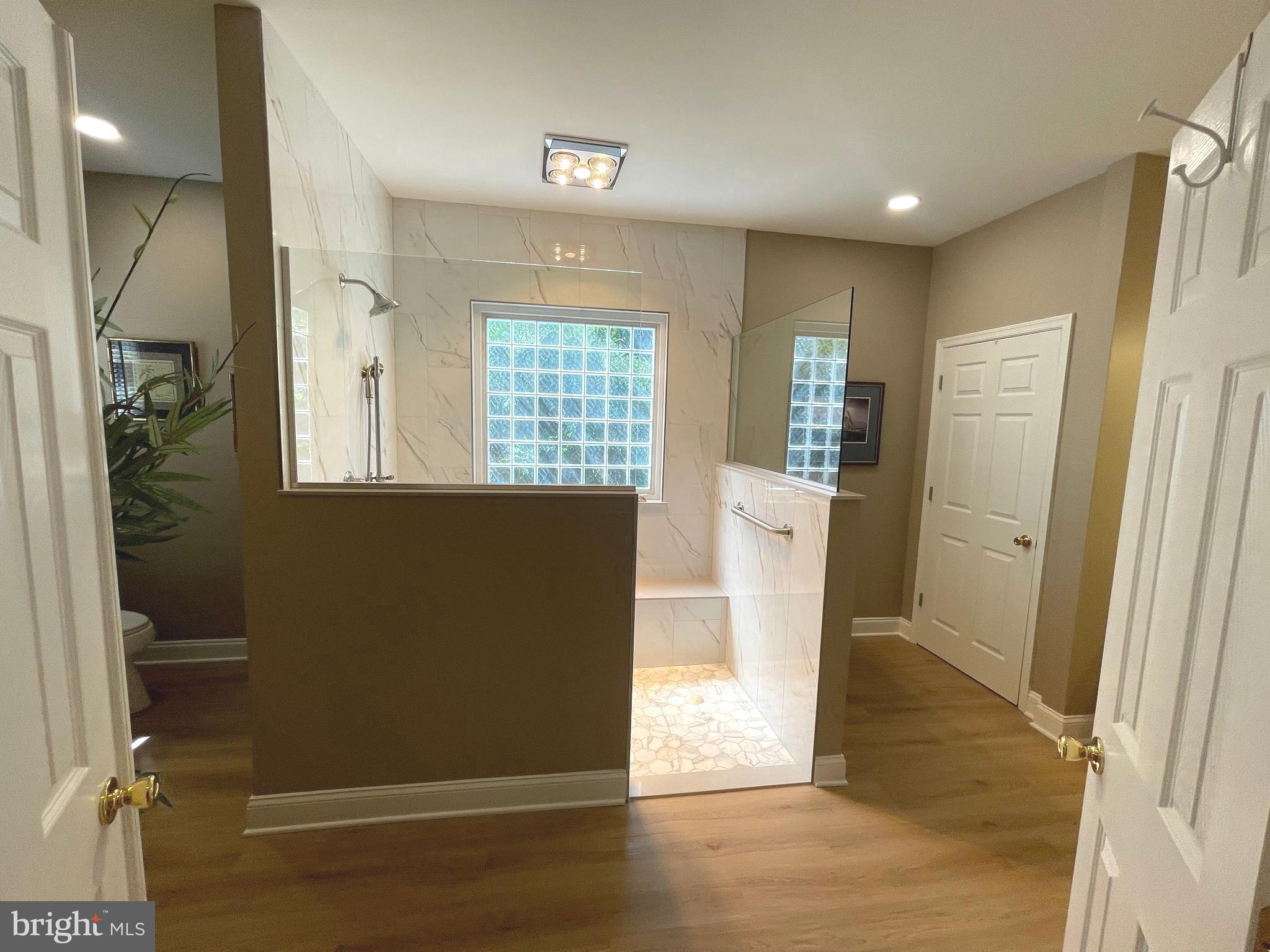 WAGAMONS WEST SHORES - Residential