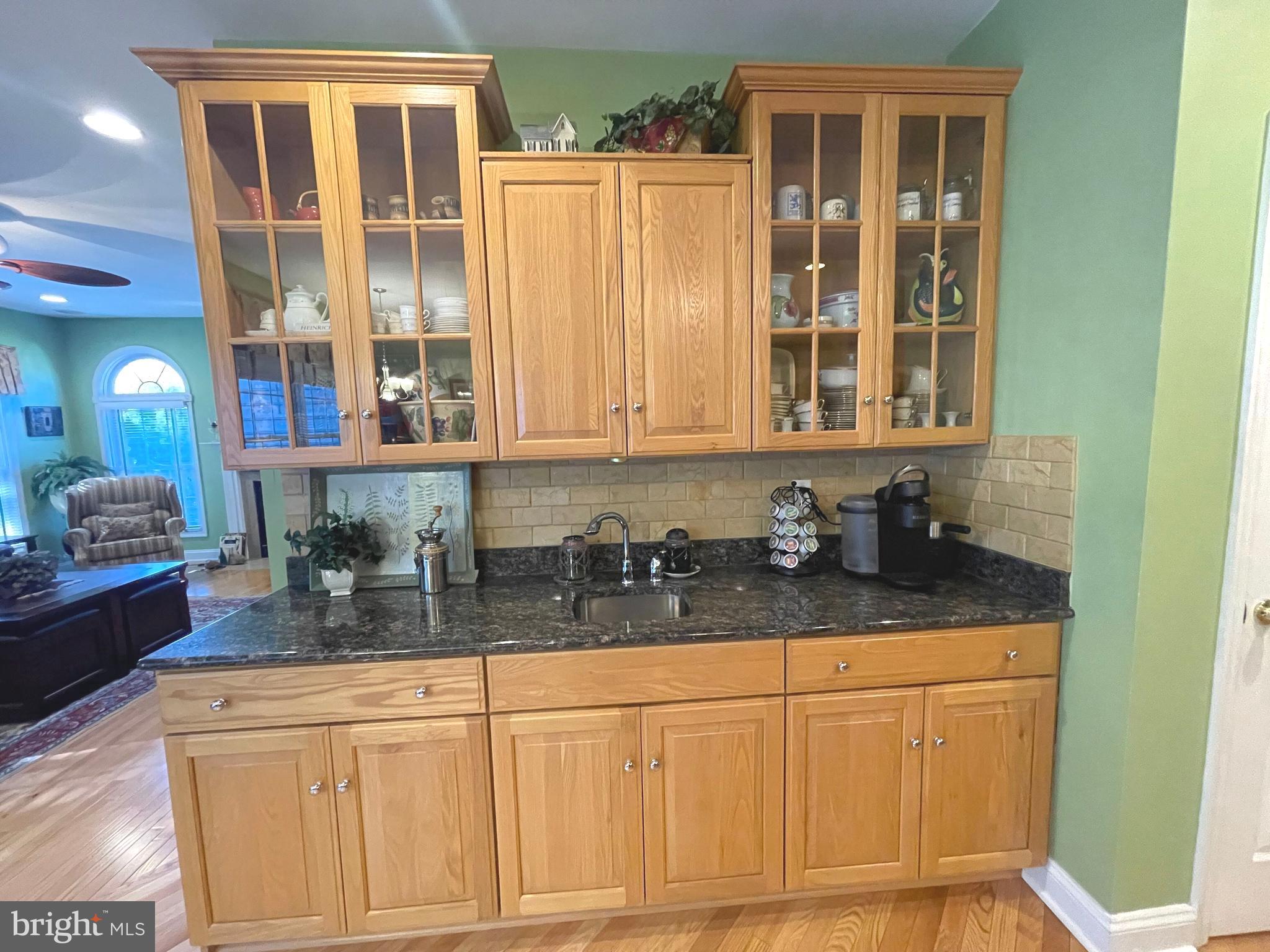 WAGAMONS WEST SHORES - Residential