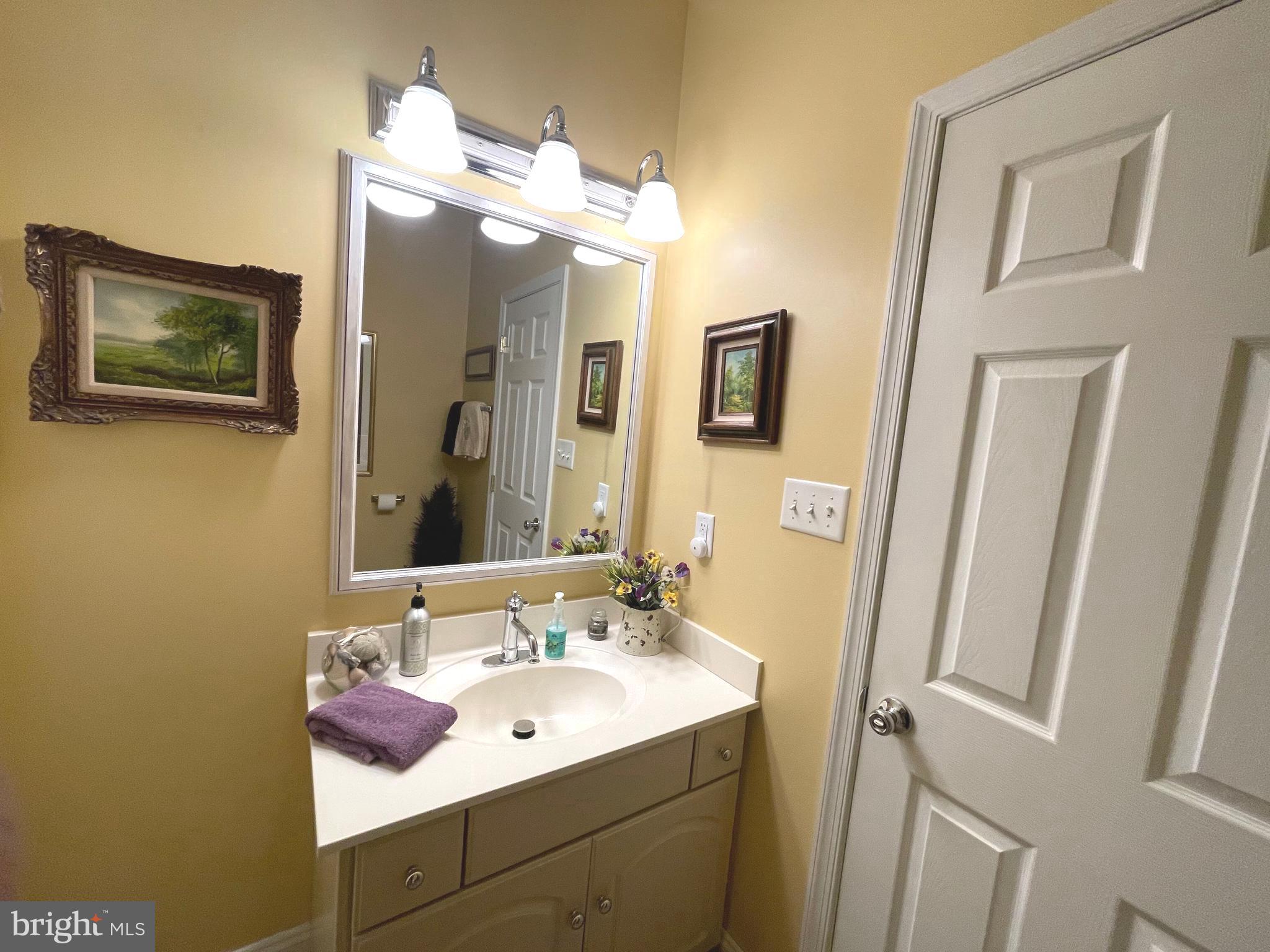 WAGAMONS WEST SHORES - Residential