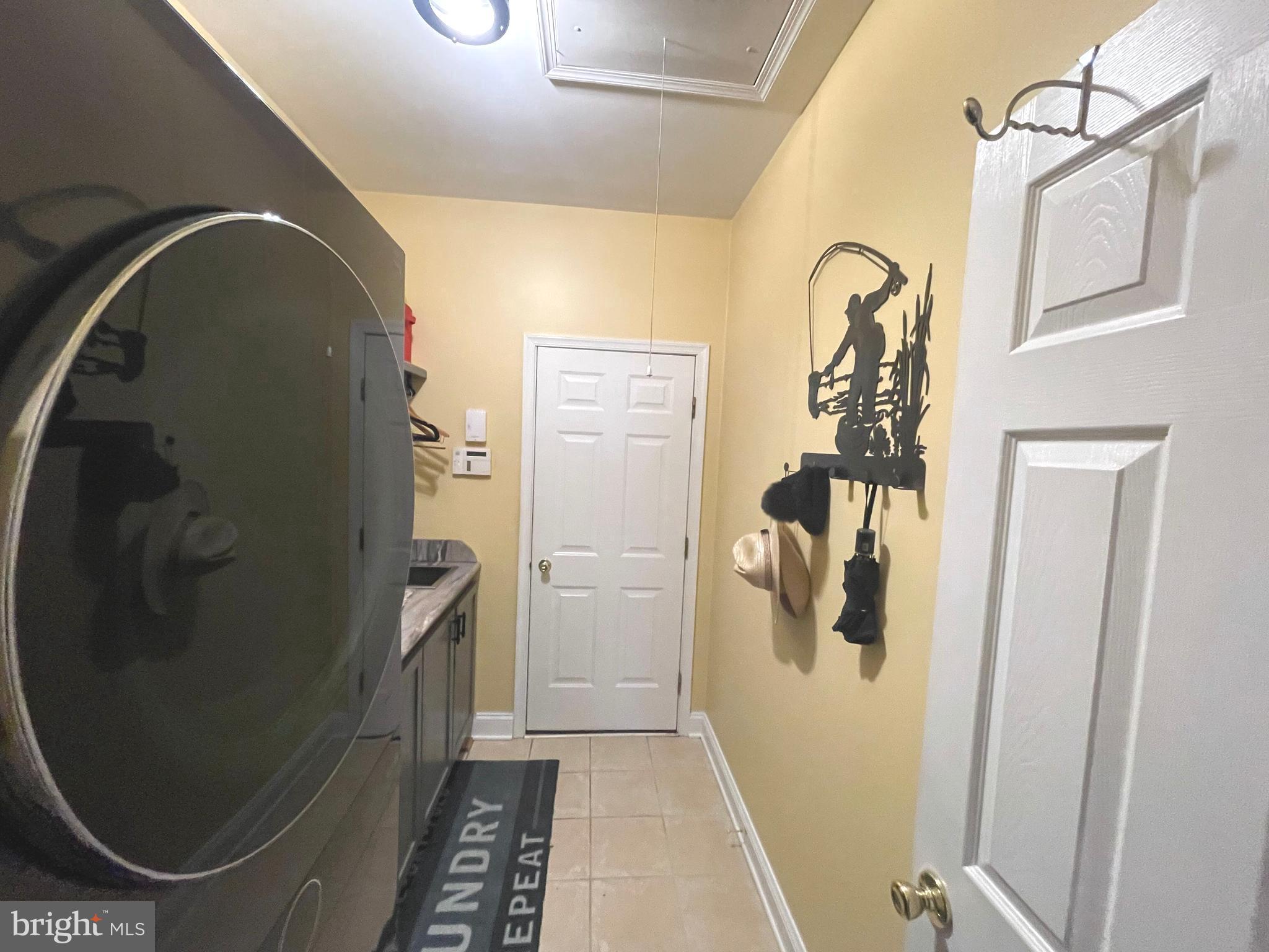 WAGAMONS WEST SHORES - Residential