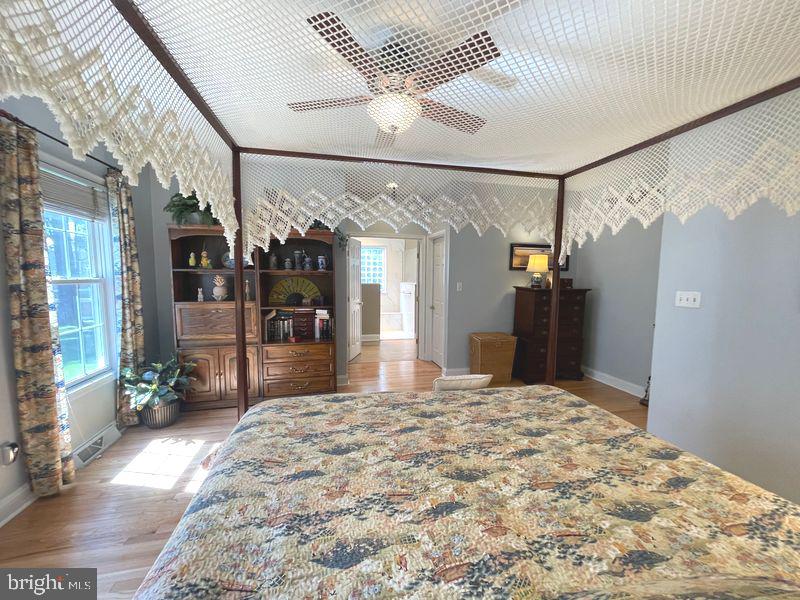 WAGAMONS WEST SHORES - Residential