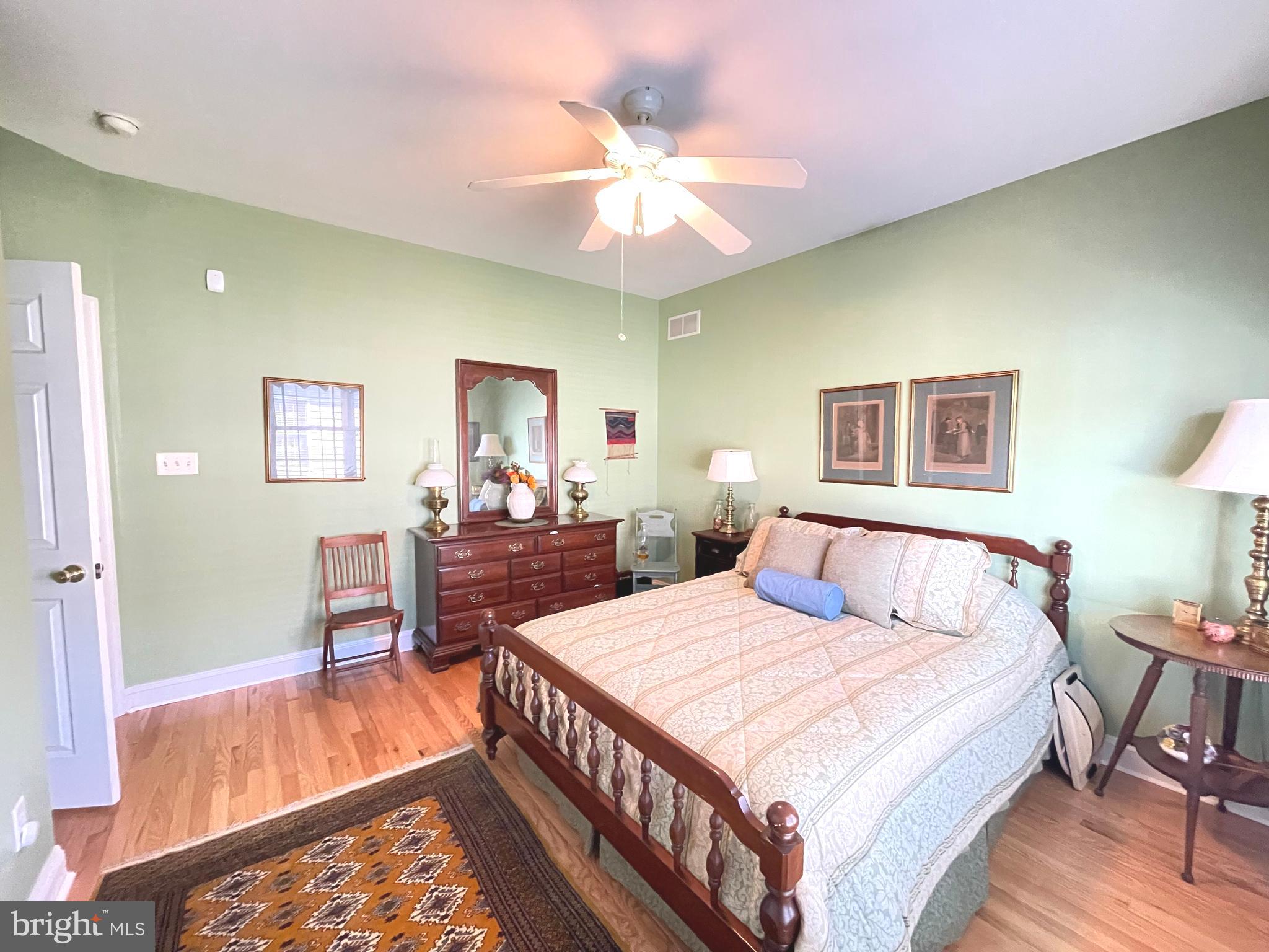 WAGAMONS WEST SHORES - Residential