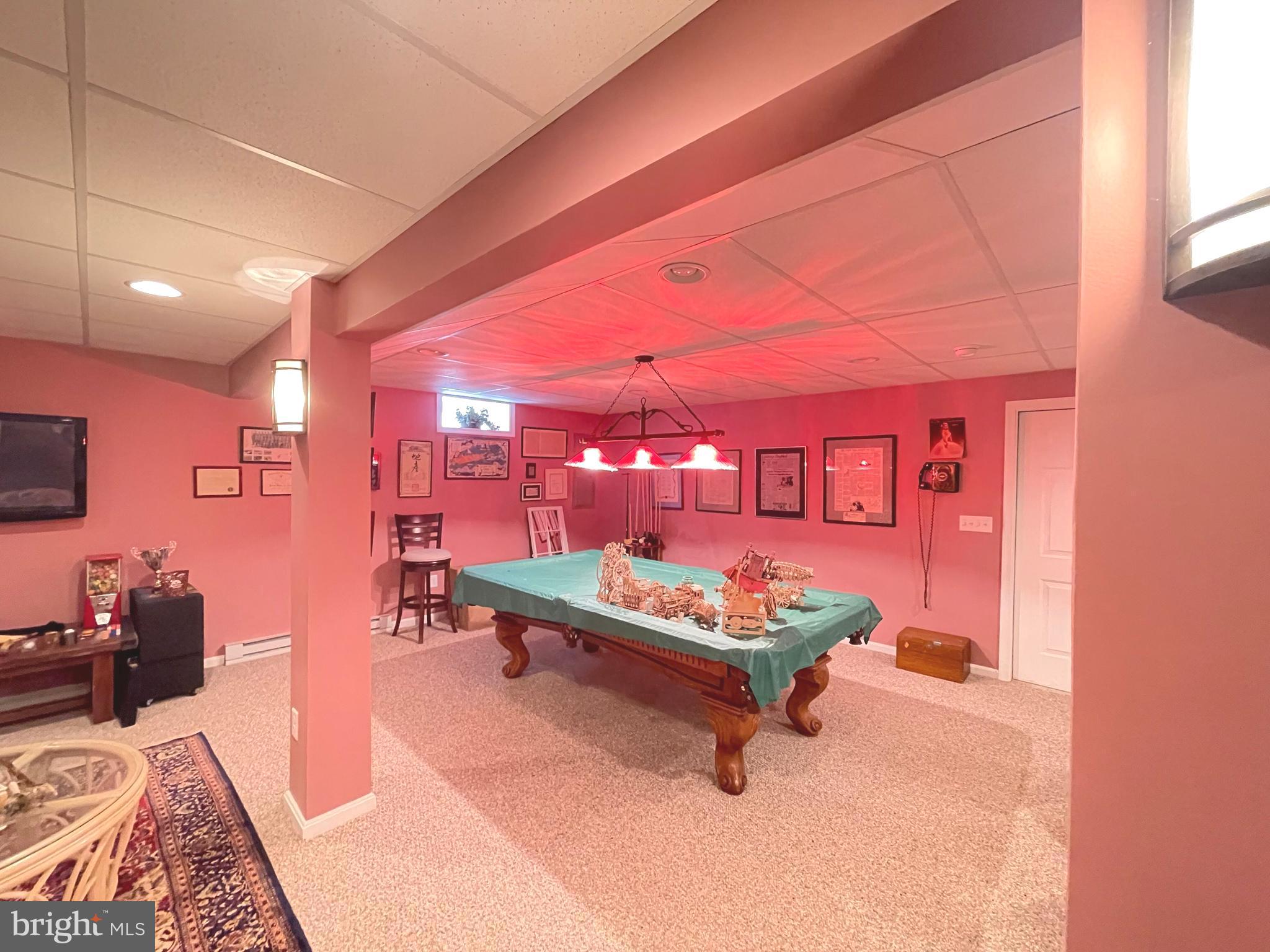 WAGAMONS WEST SHORES - Residential