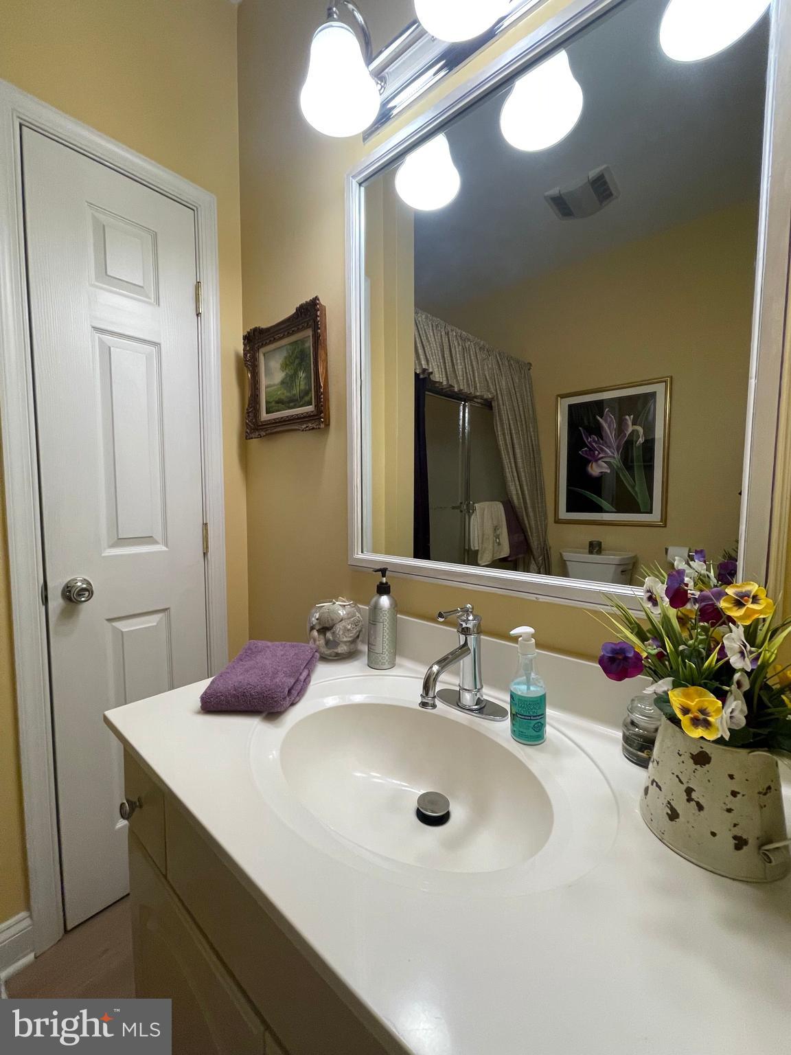 WAGAMONS WEST SHORES - Residential