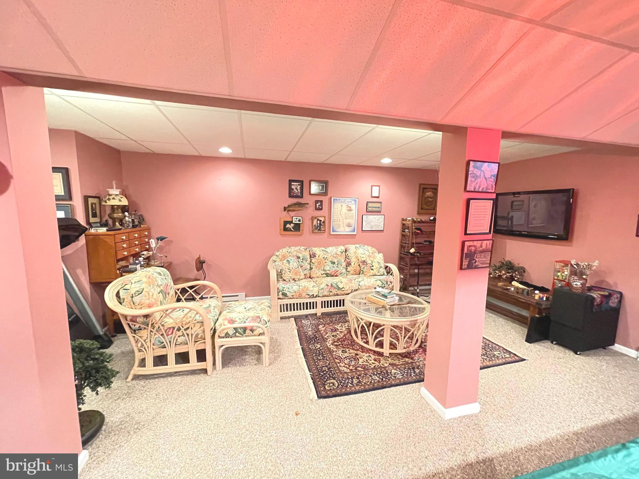 WAGAMONS WEST SHORES - Residential