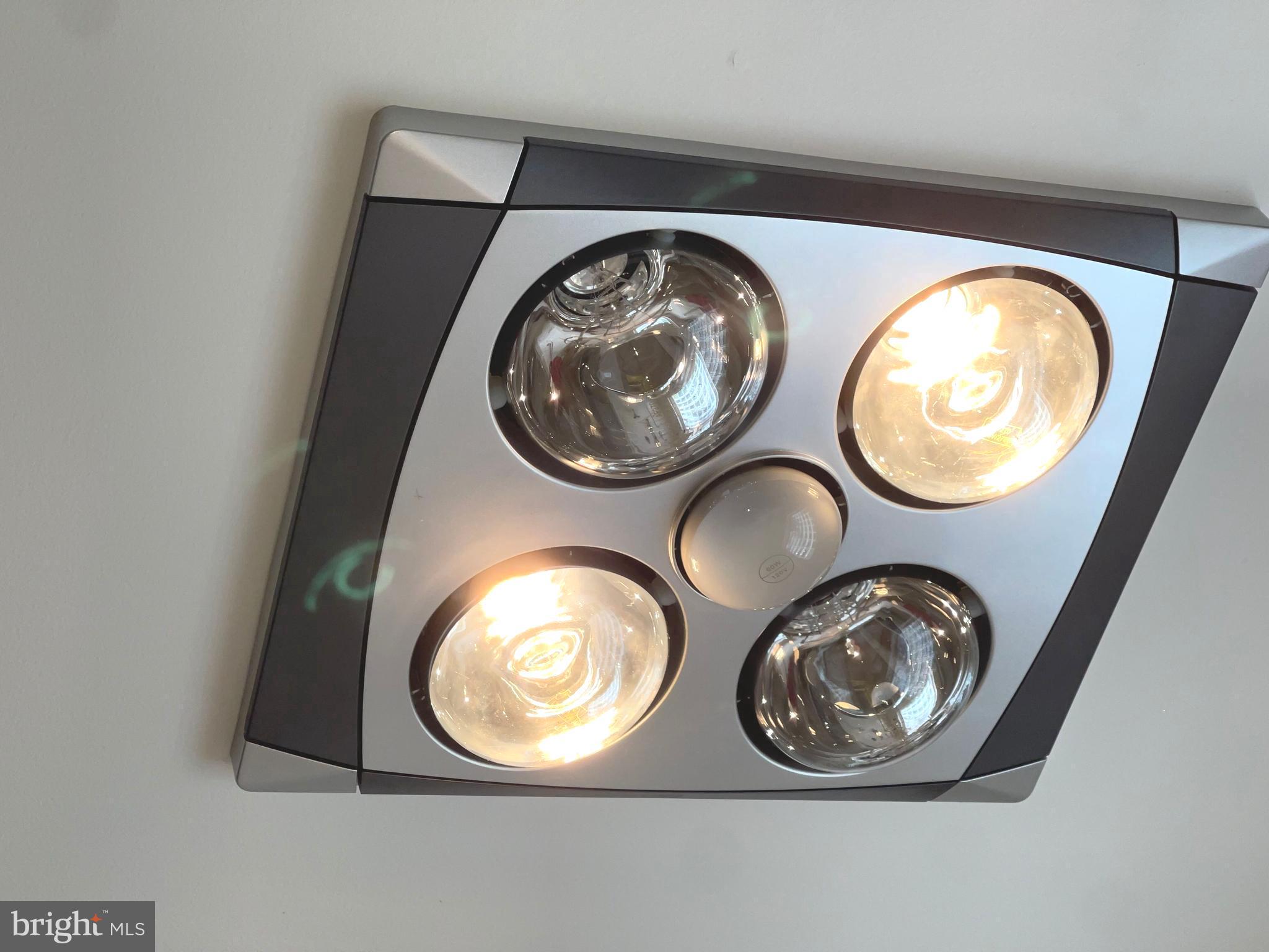 WAGAMONS WEST SHORES - Residential