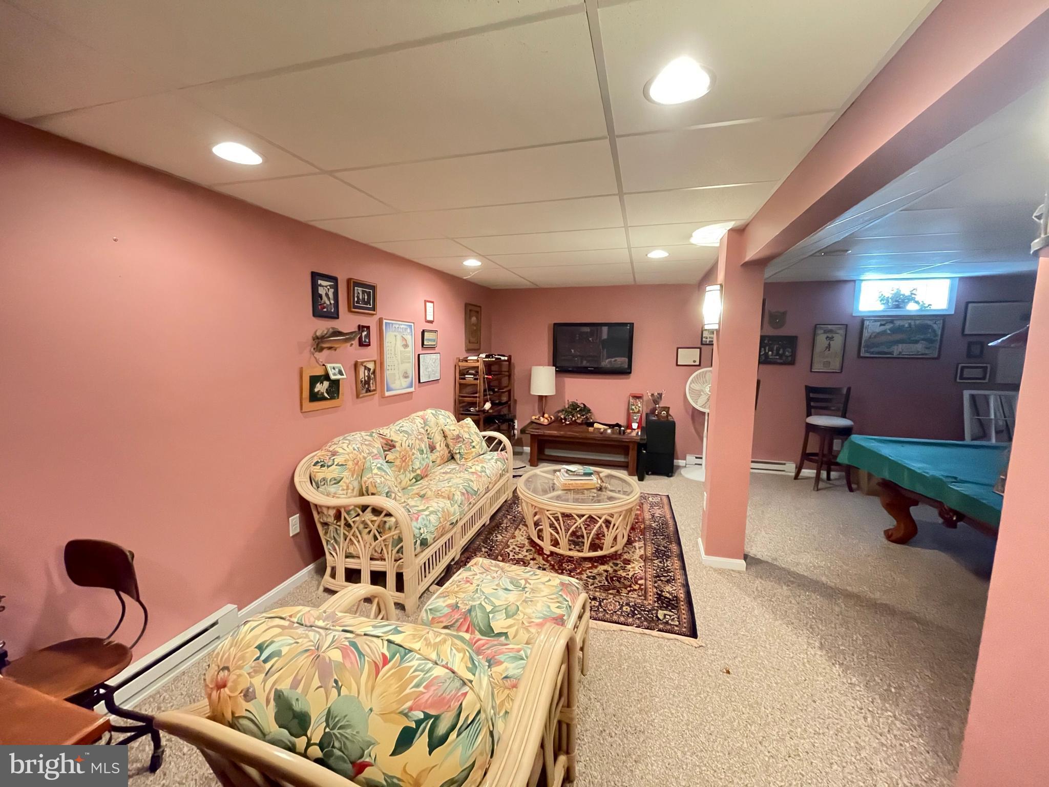 WAGAMONS WEST SHORES - Residential