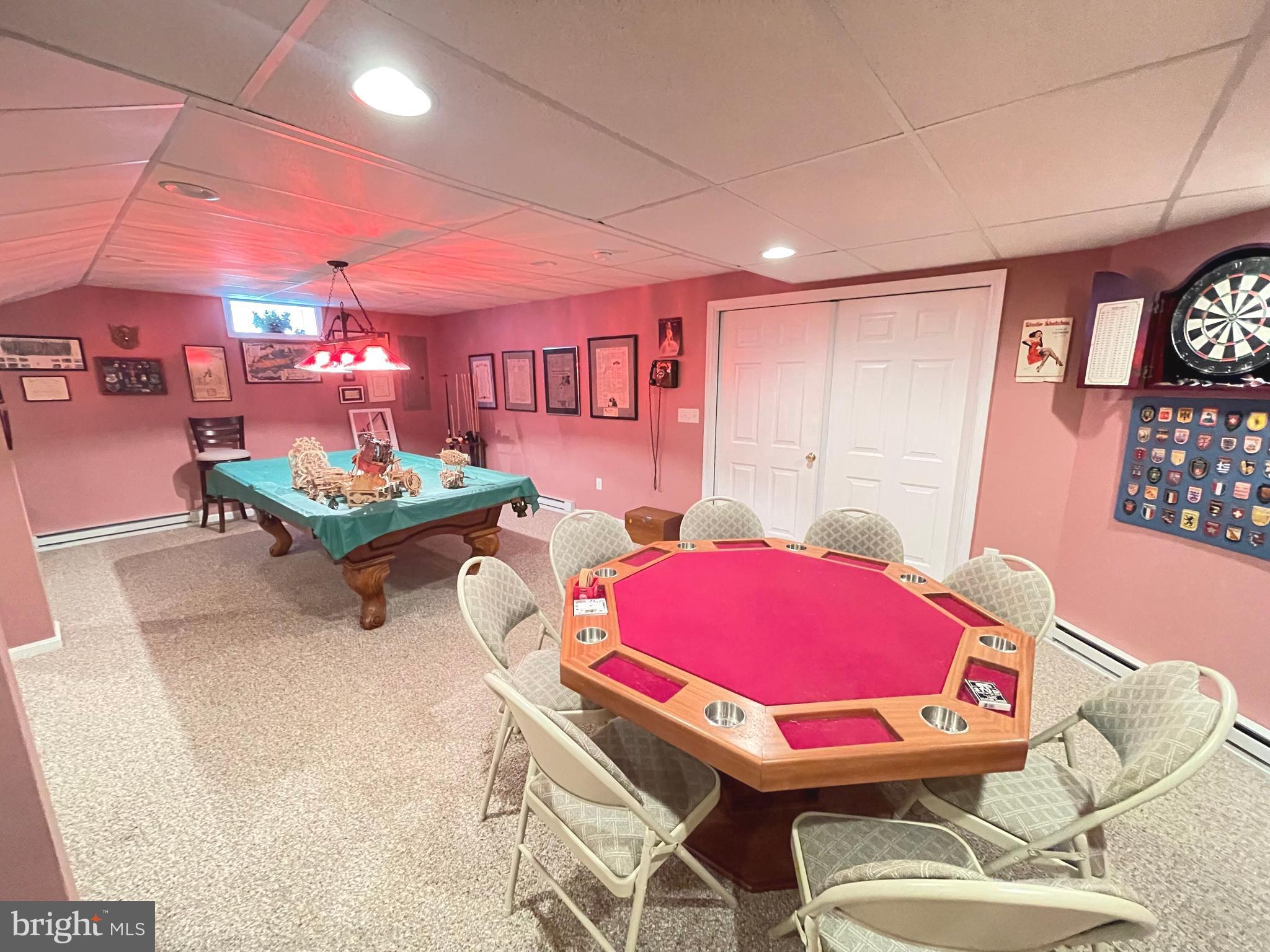 WAGAMONS WEST SHORES - Residential