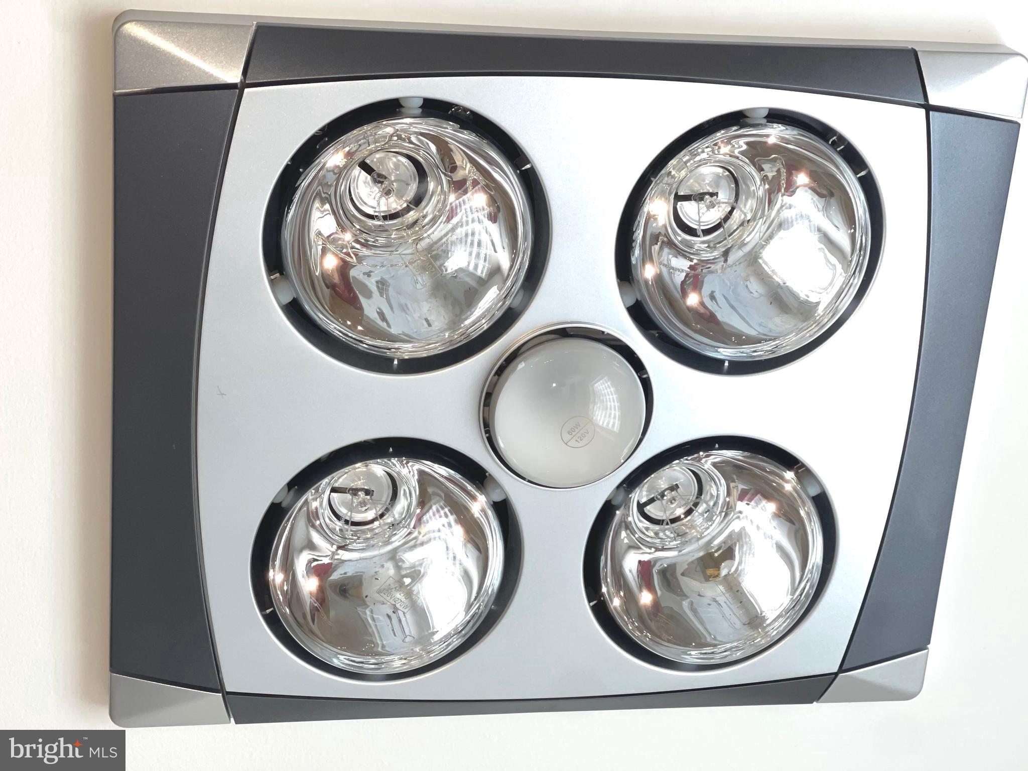 WAGAMONS WEST SHORES - Residential