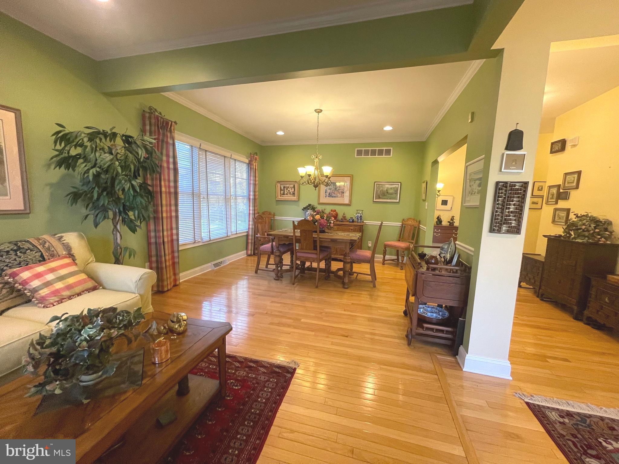 WAGAMONS WEST SHORES - Residential