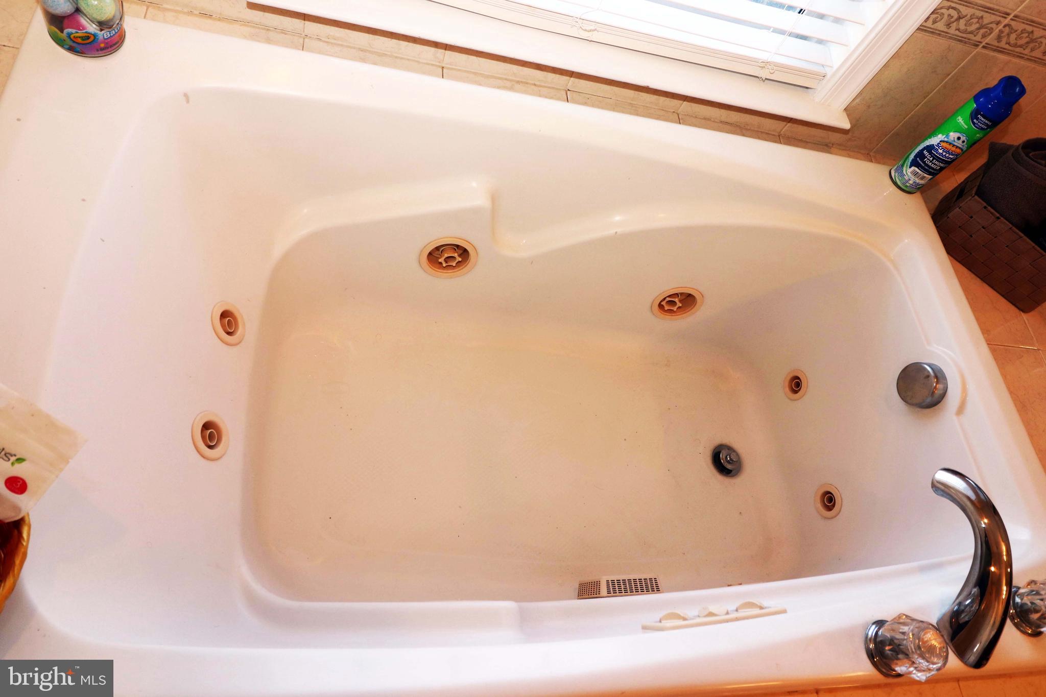 HOPEWELLS LANDING - Residential