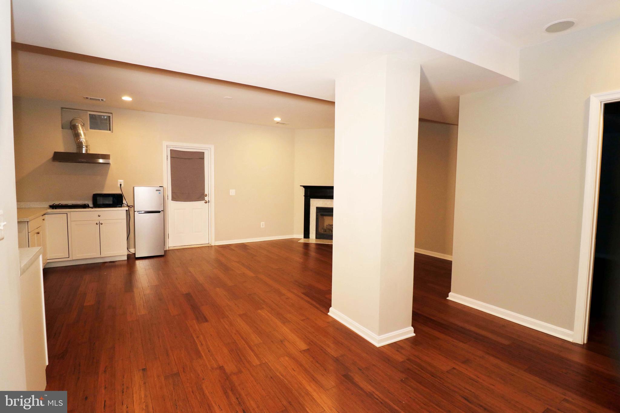 HOPEWELLS LANDING - Residential