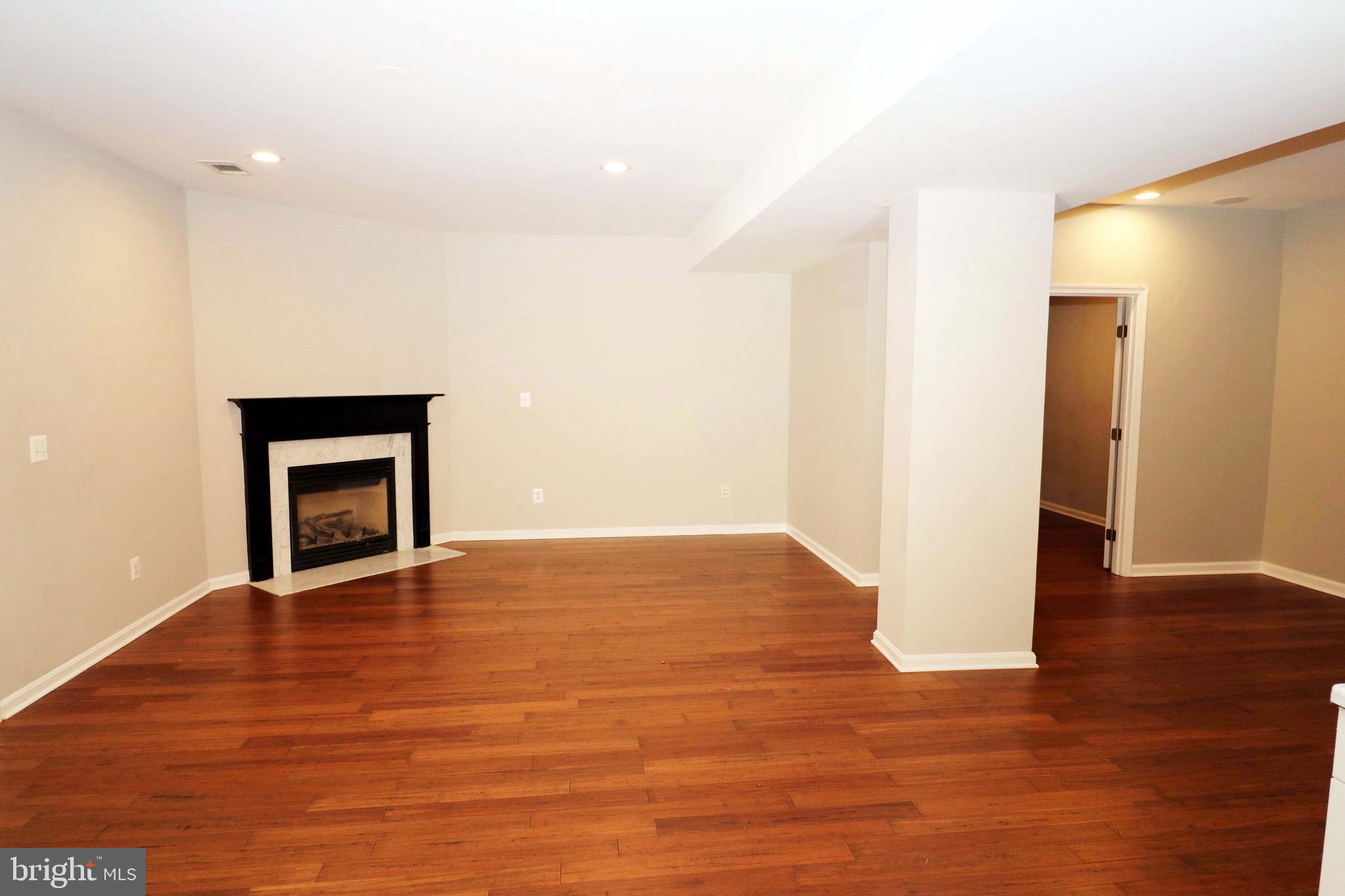 HOPEWELLS LANDING - Residential