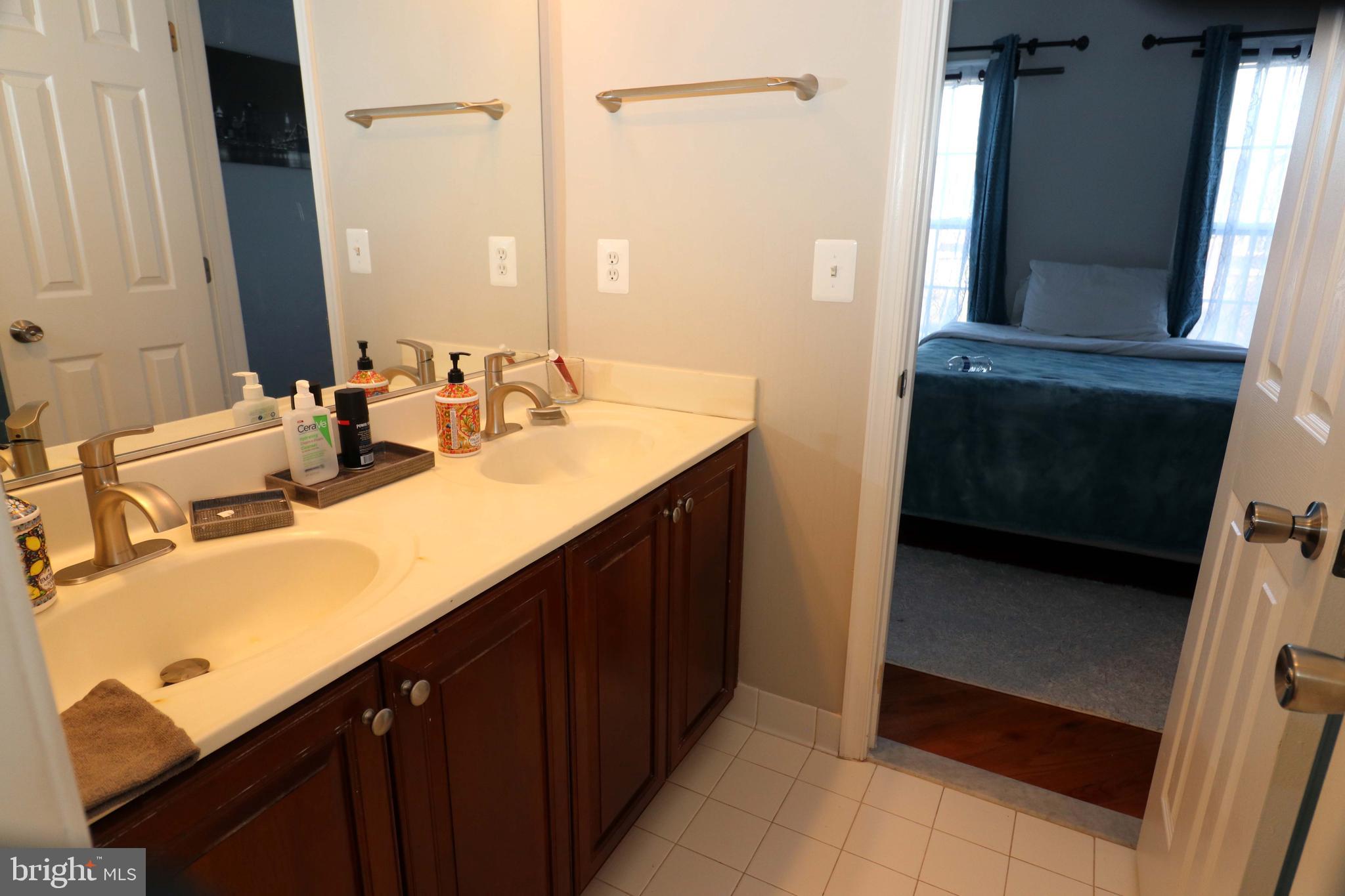 HOPEWELLS LANDING - Residential